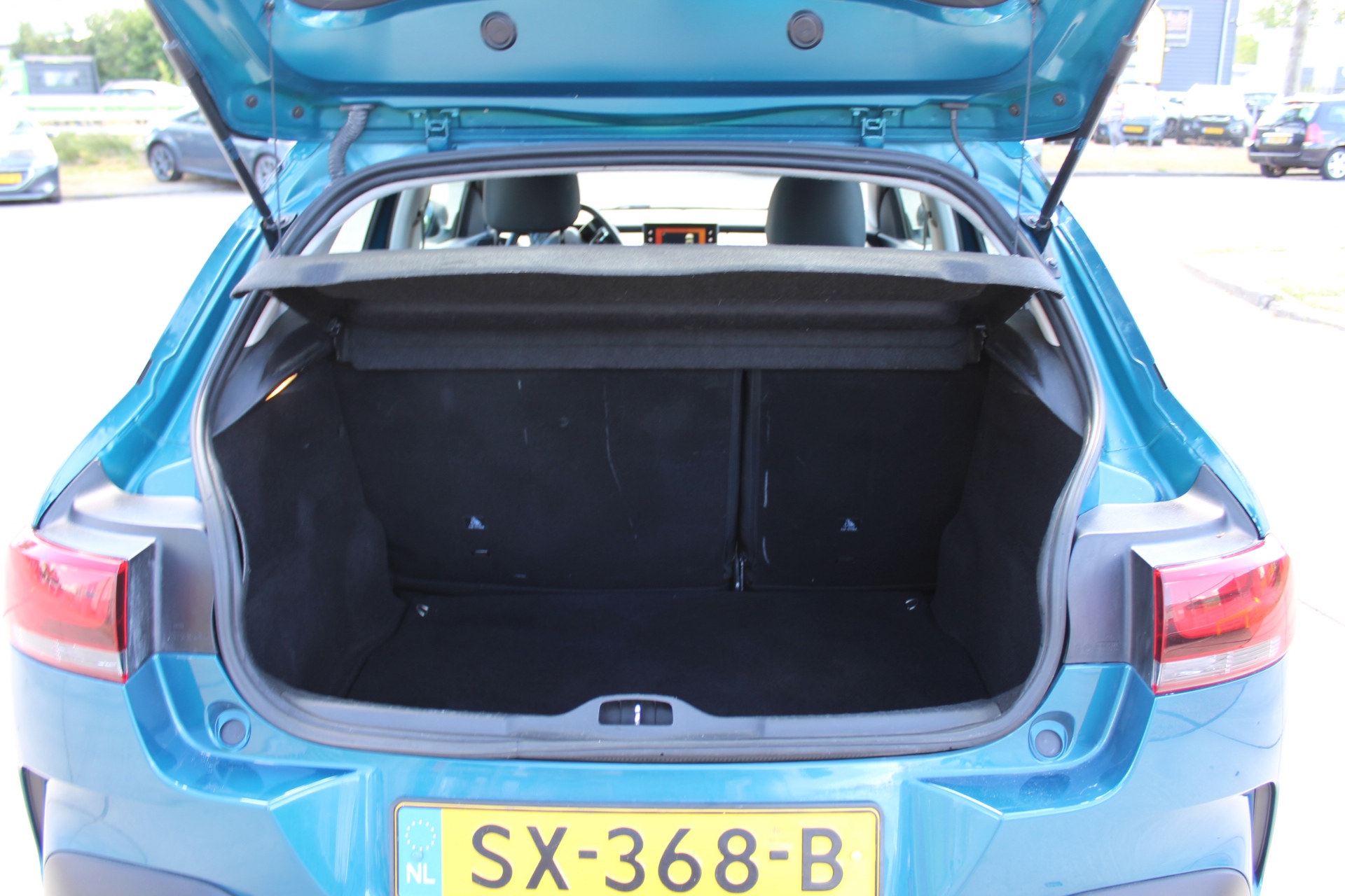 Foto van Citroen C4 Cactus