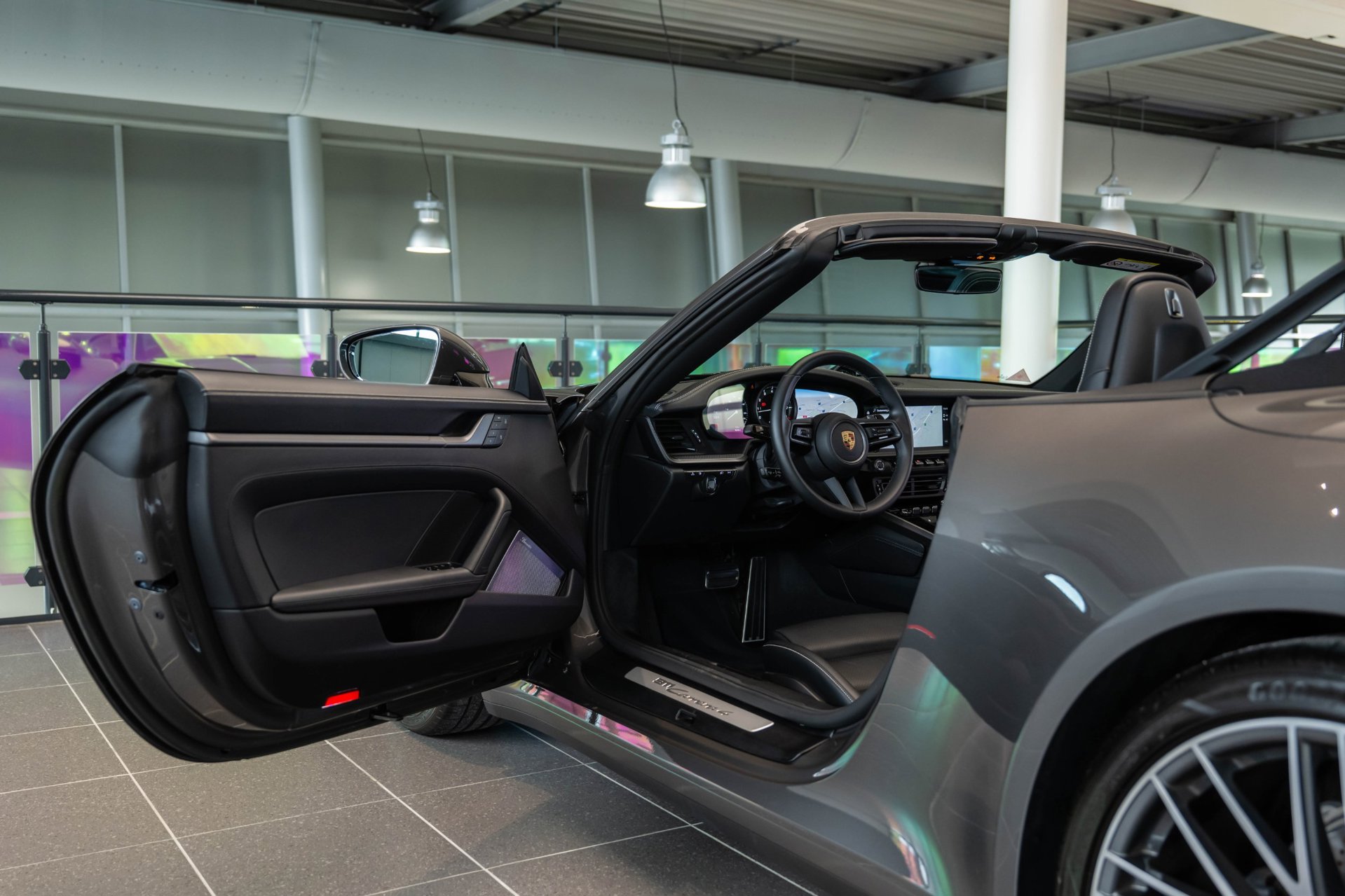 Foto van Porsche 911 Carrera 4