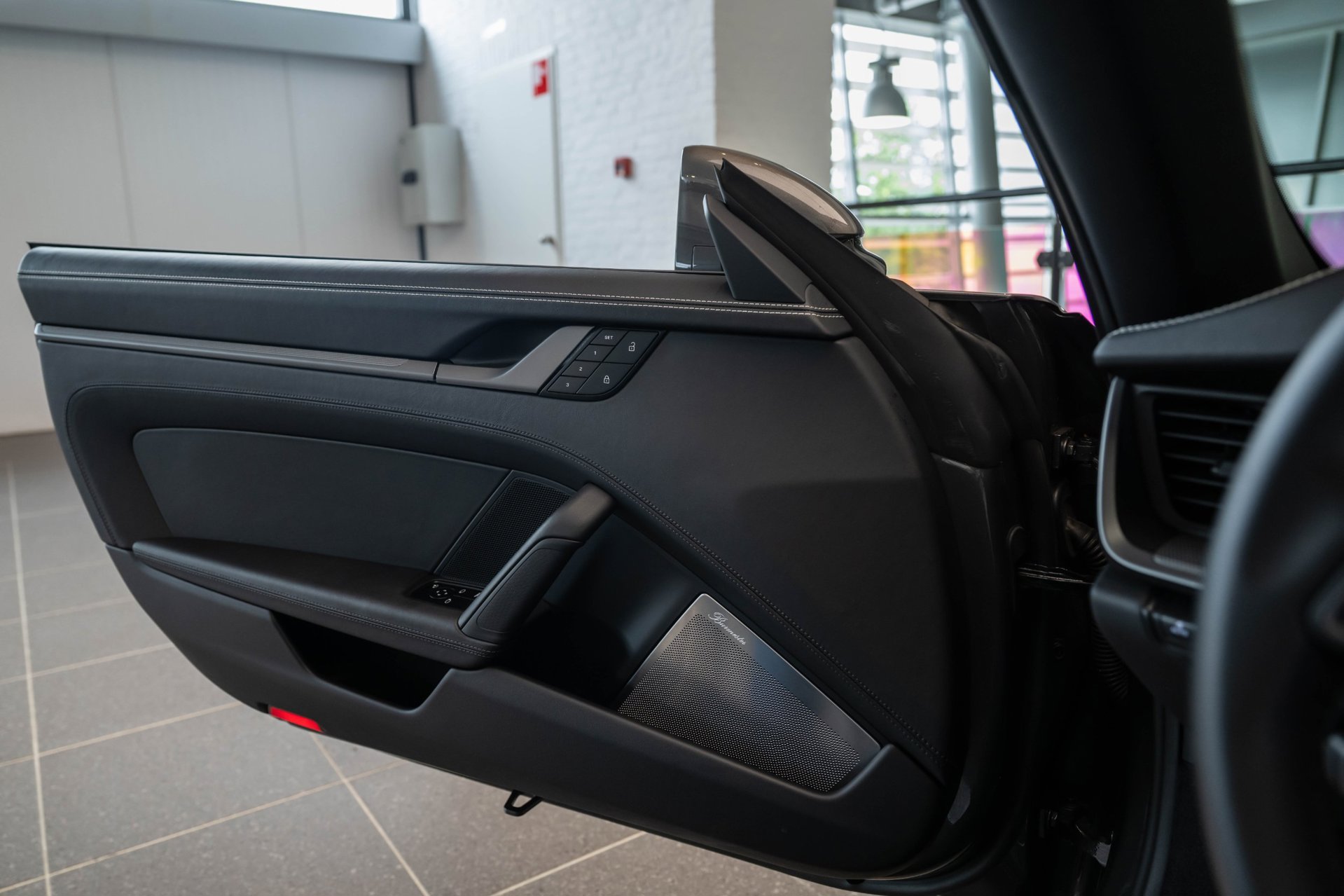 Foto van Porsche 911 Carrera 4