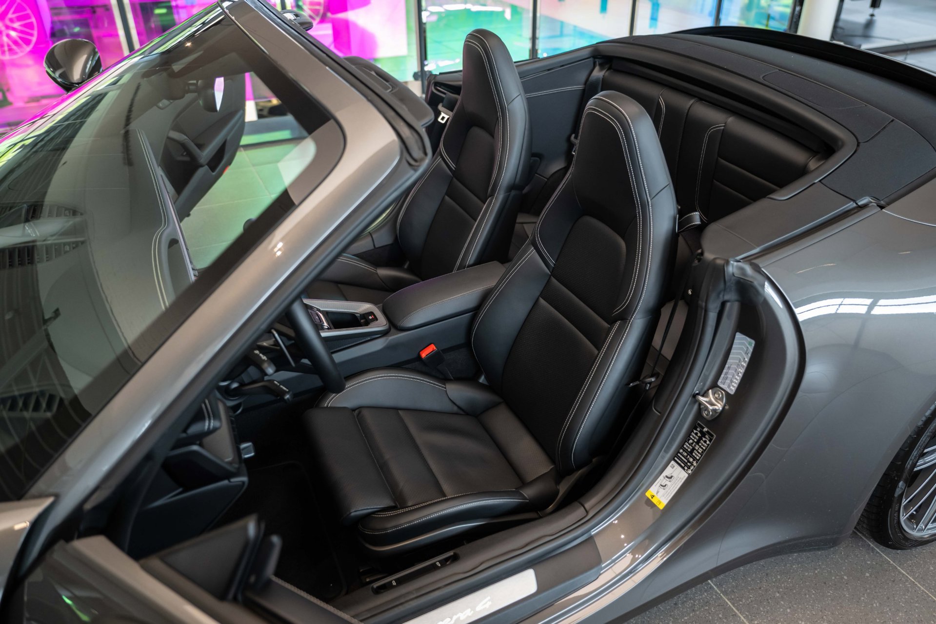 Foto van Porsche 911 Carrera 4