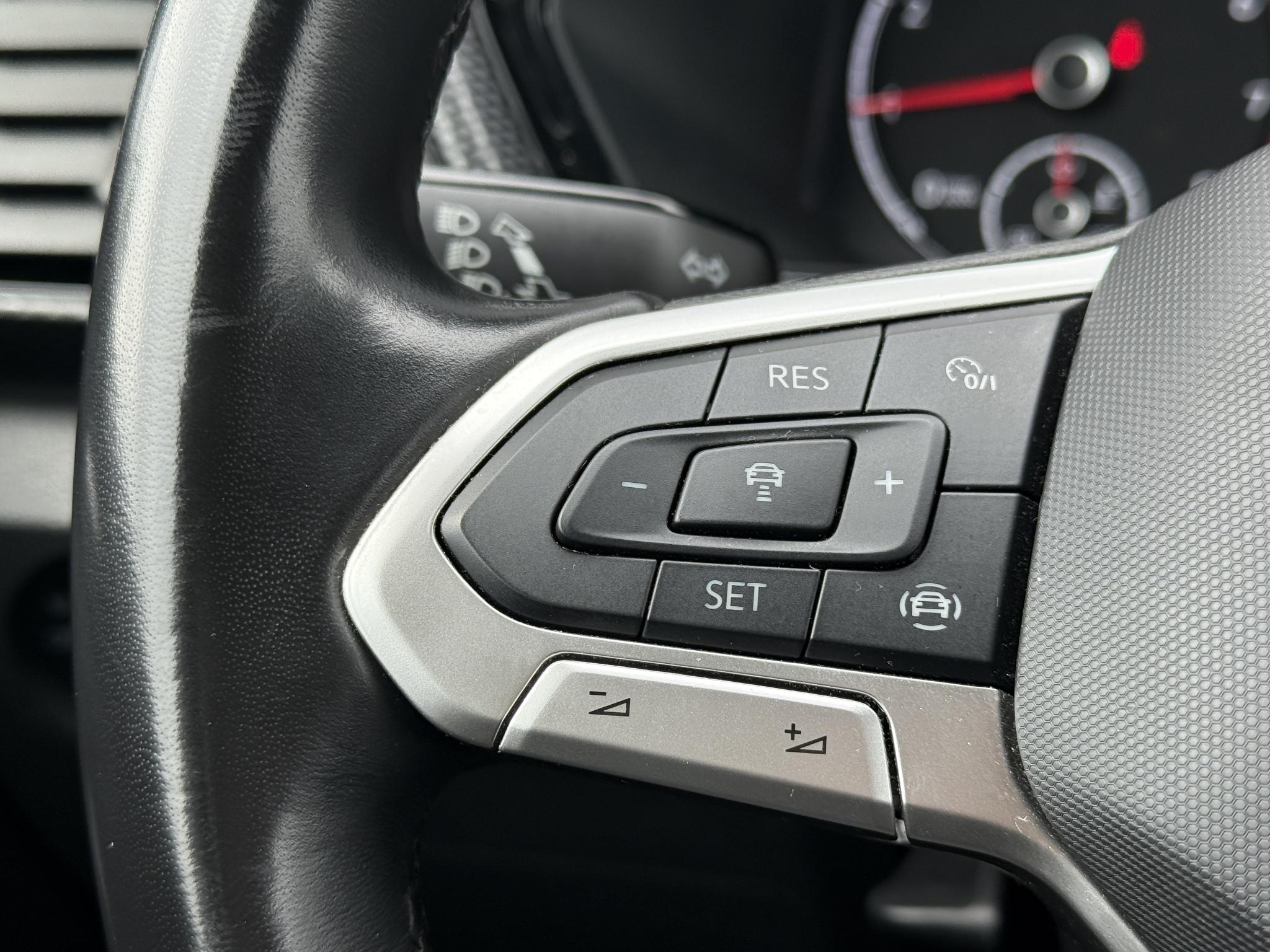 Foto van Volkswagen T-cross