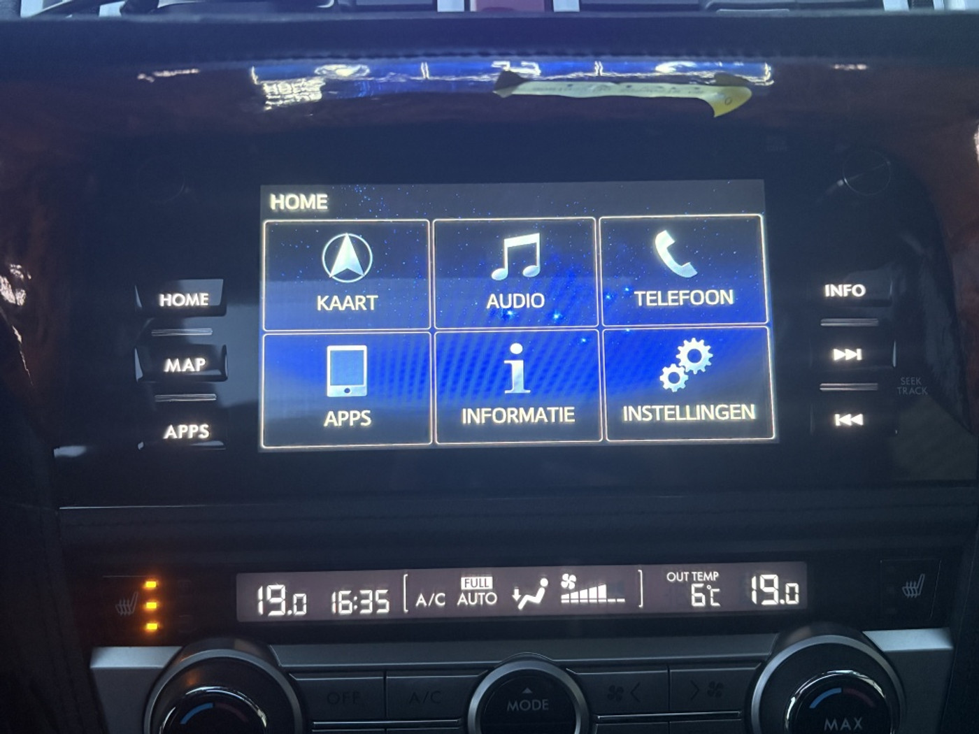 Foto van Subaru Legacy
