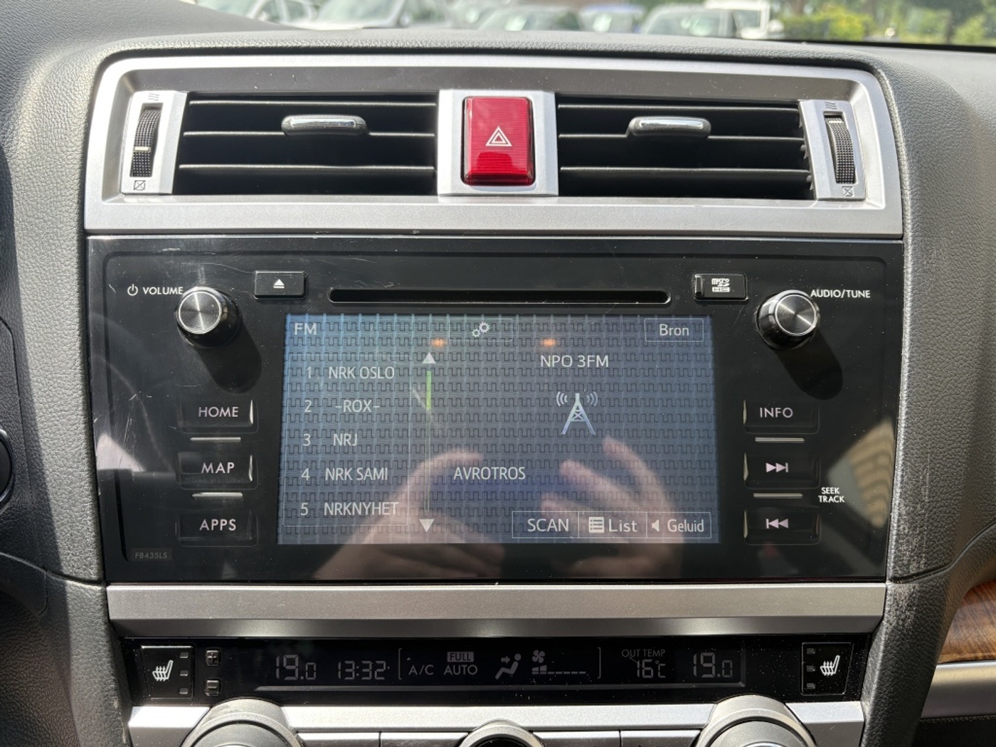Foto van Subaru Legacy