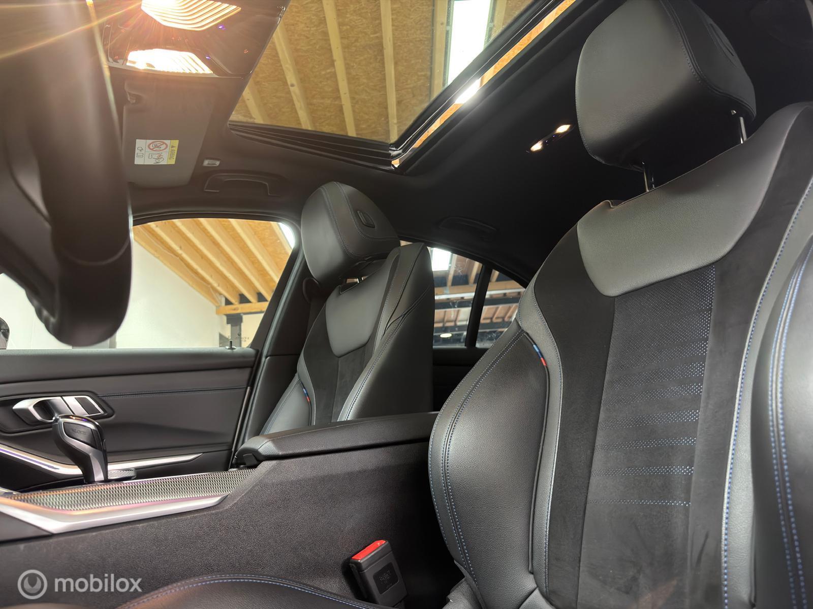 Foto van BMW 330e xDrive