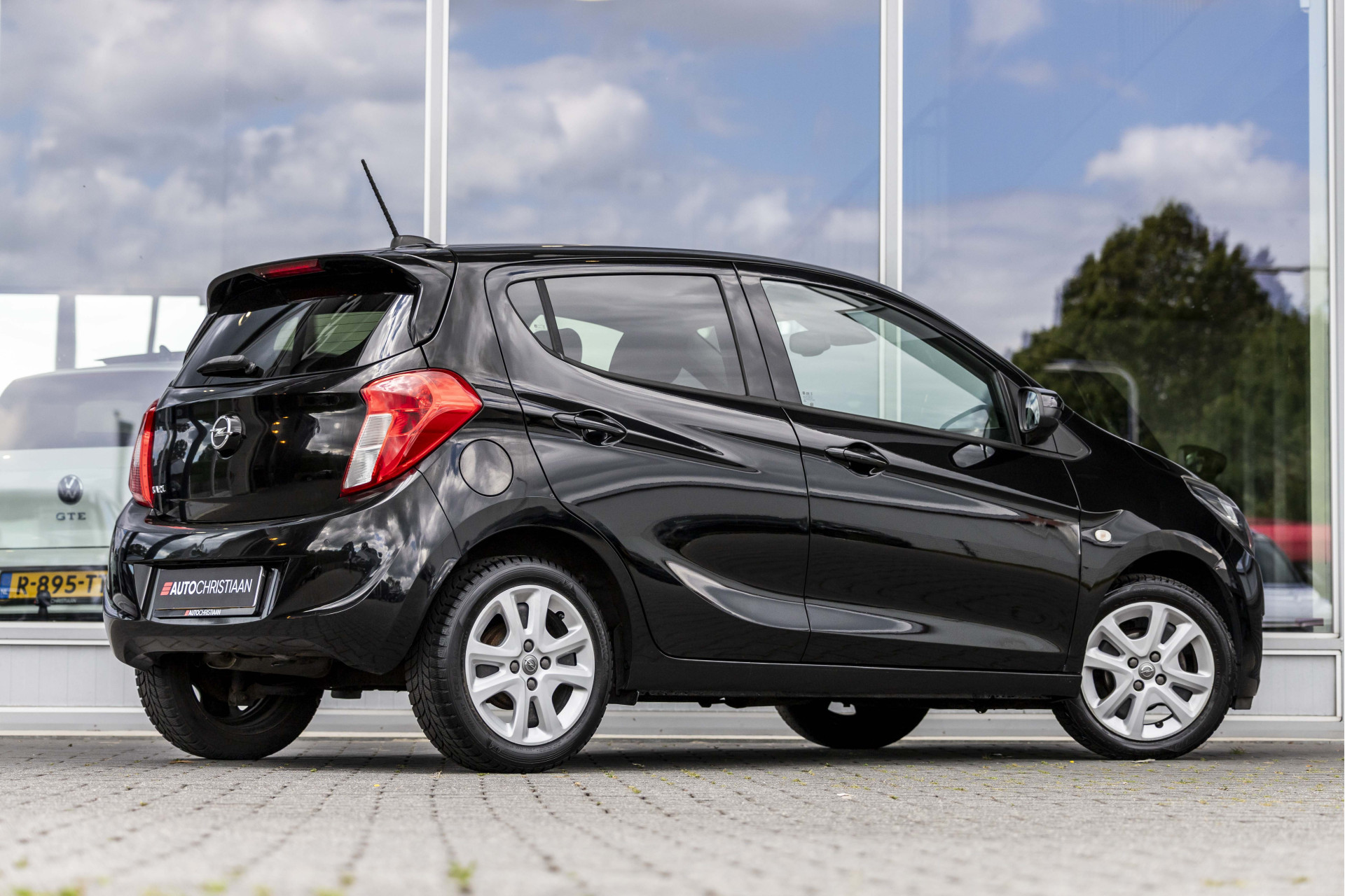 Foto van Opel Karl / Viva