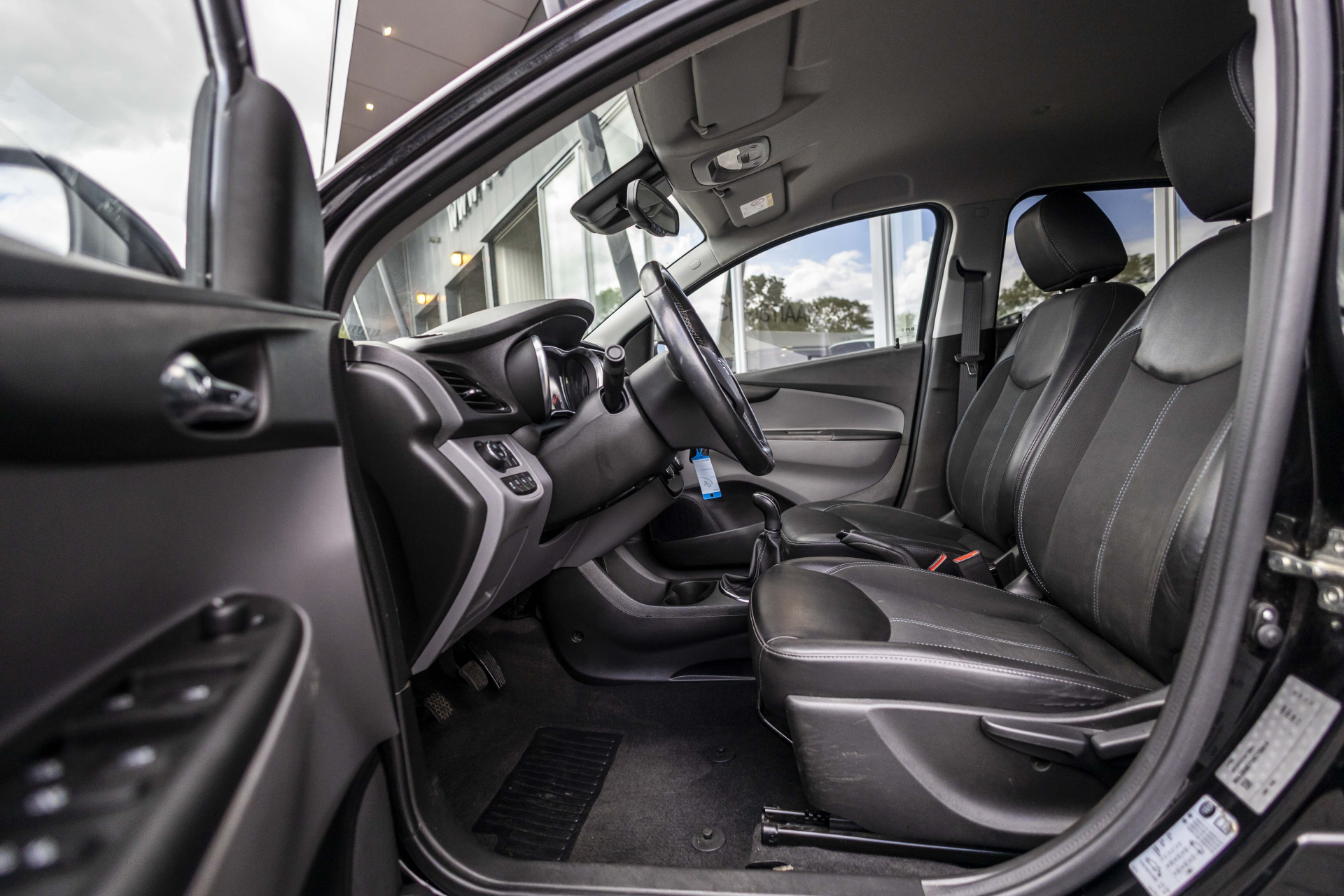 Foto van Opel Karl / Viva