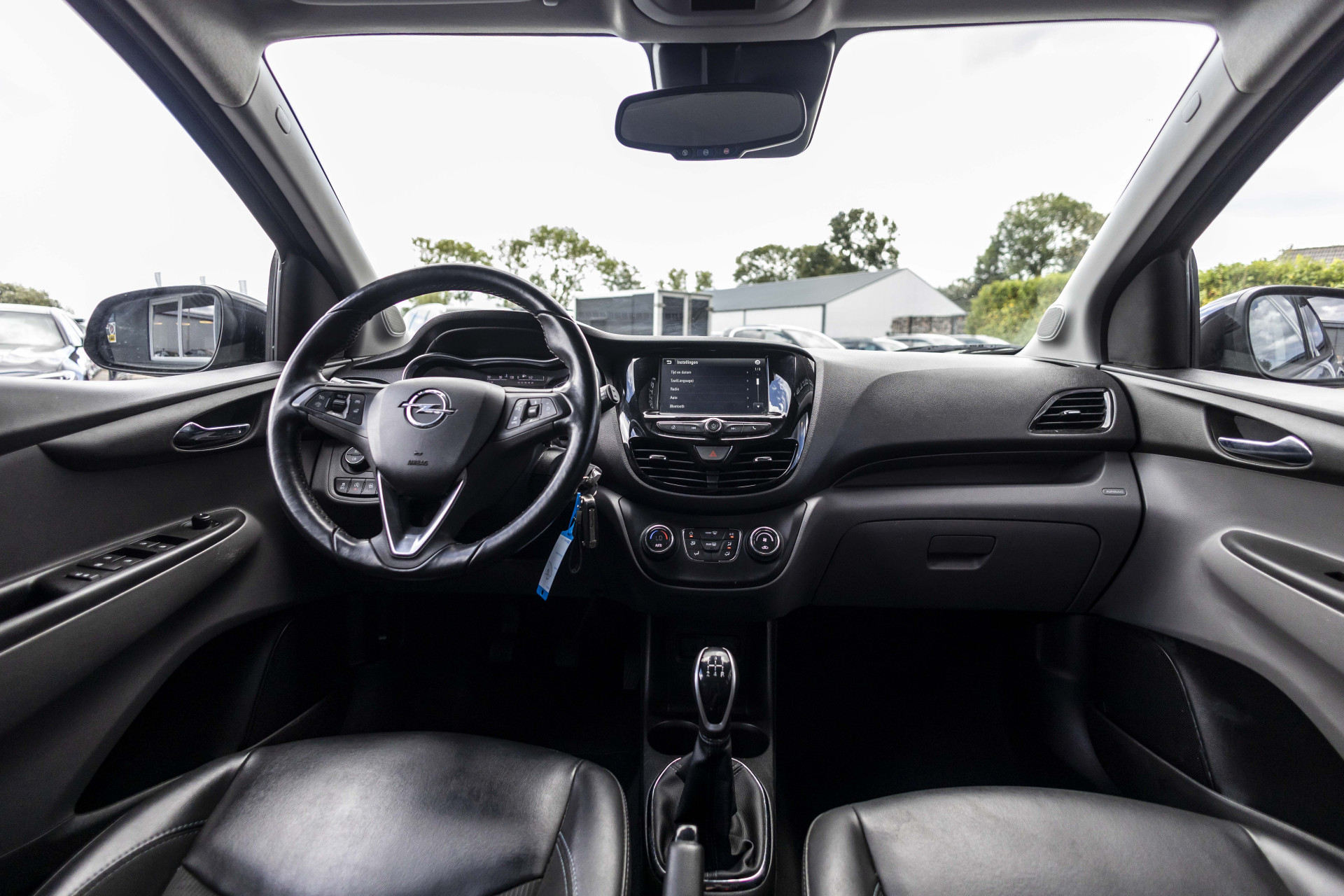 Foto van Opel Karl / Viva