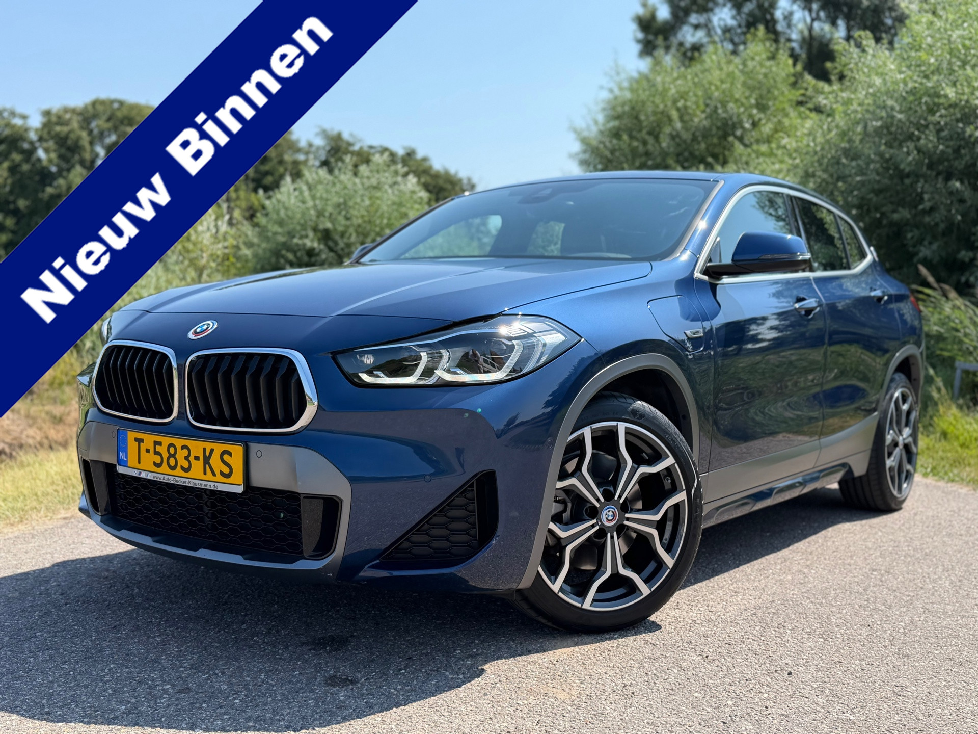 BMW X2 Xdrive25e XDrive25e High Executive Automaat / M-Pakket | Apple CarPlay-Android Auto / Leder / Stuur-/Stoelverwarming / 19" Velgen / 2022 - voorkant