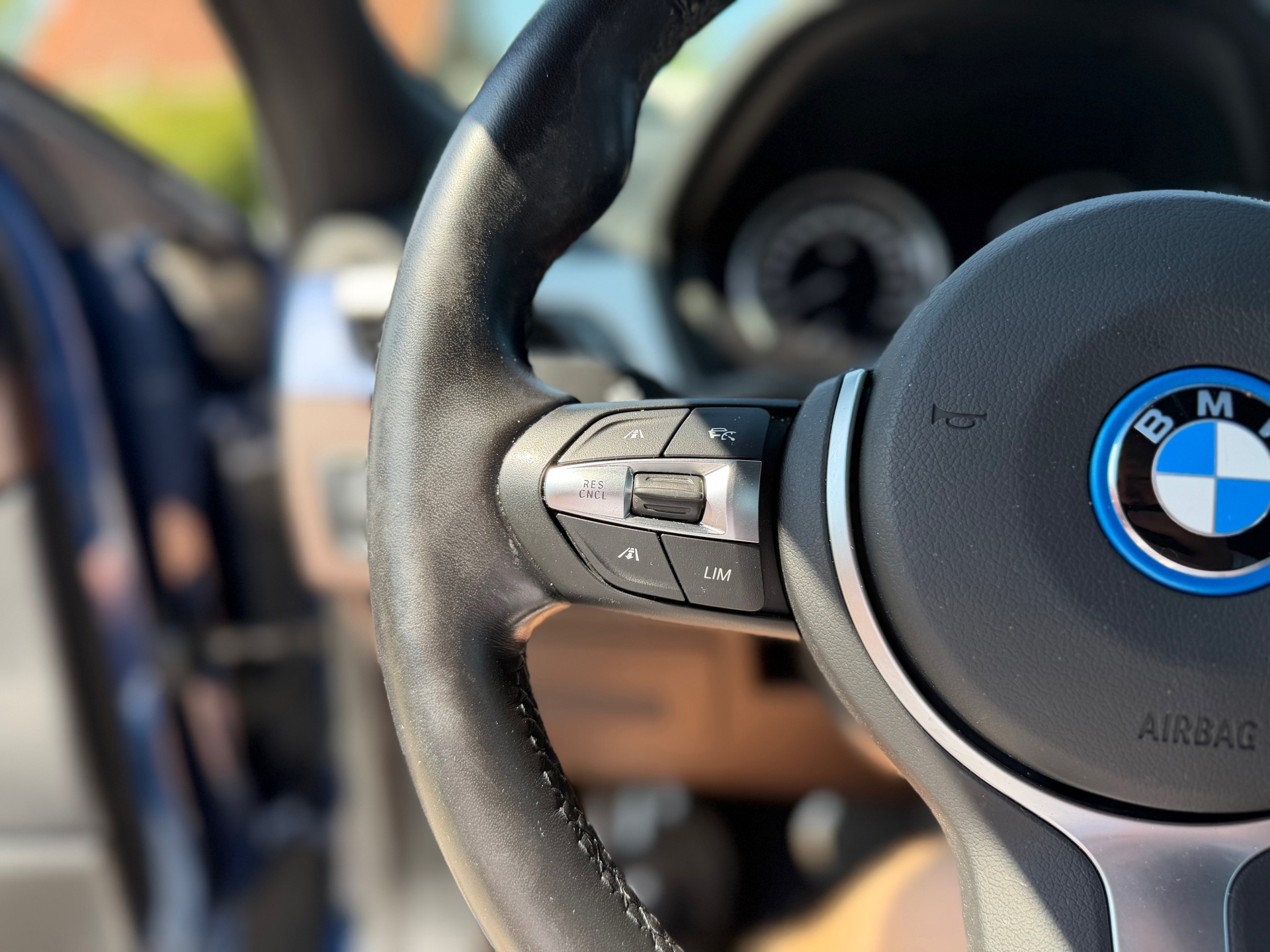 Foto van BMW X2 Xdrive25e