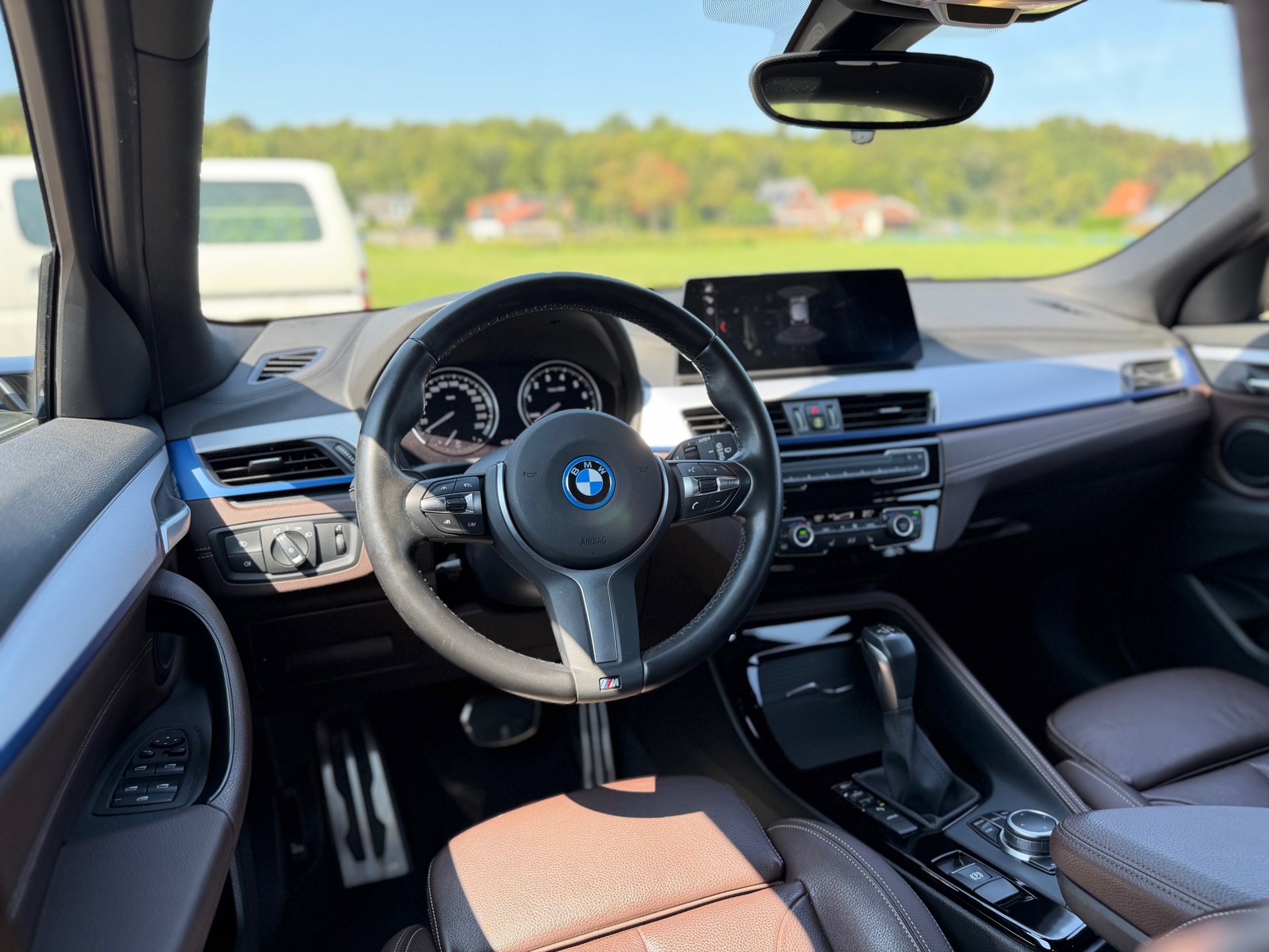 Foto van BMW X2 Xdrive25e