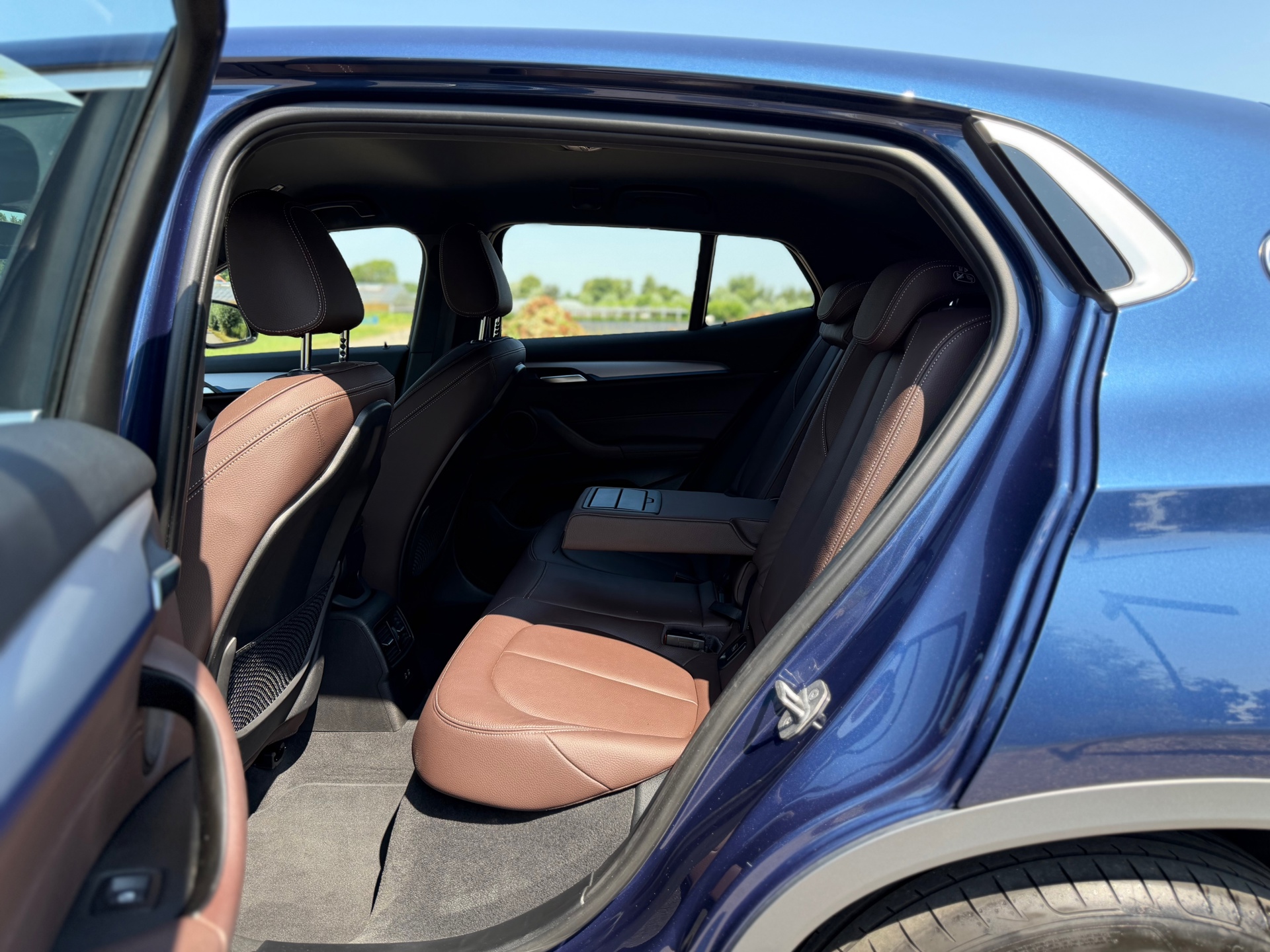 Foto van BMW X2 Xdrive25e