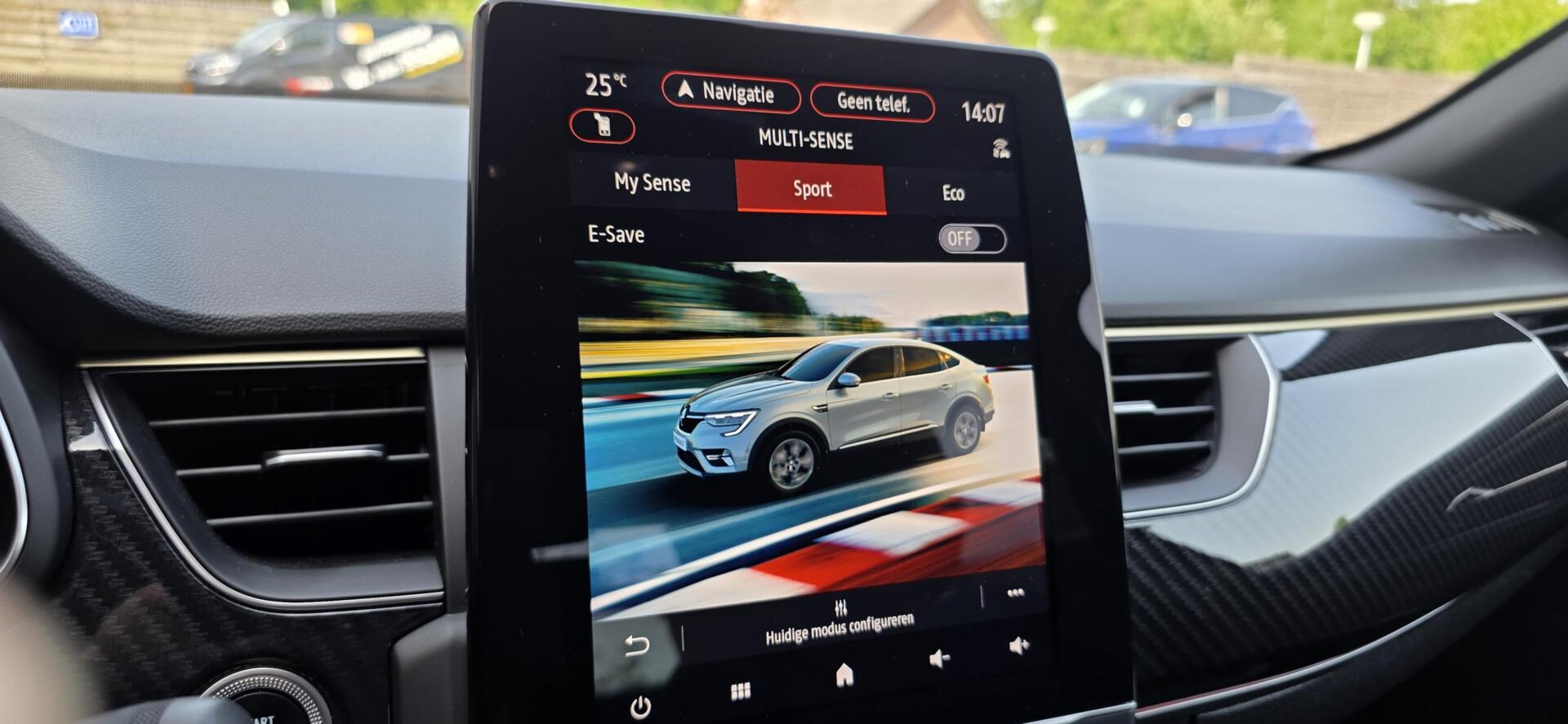 Foto van Renault Arkana E-tech