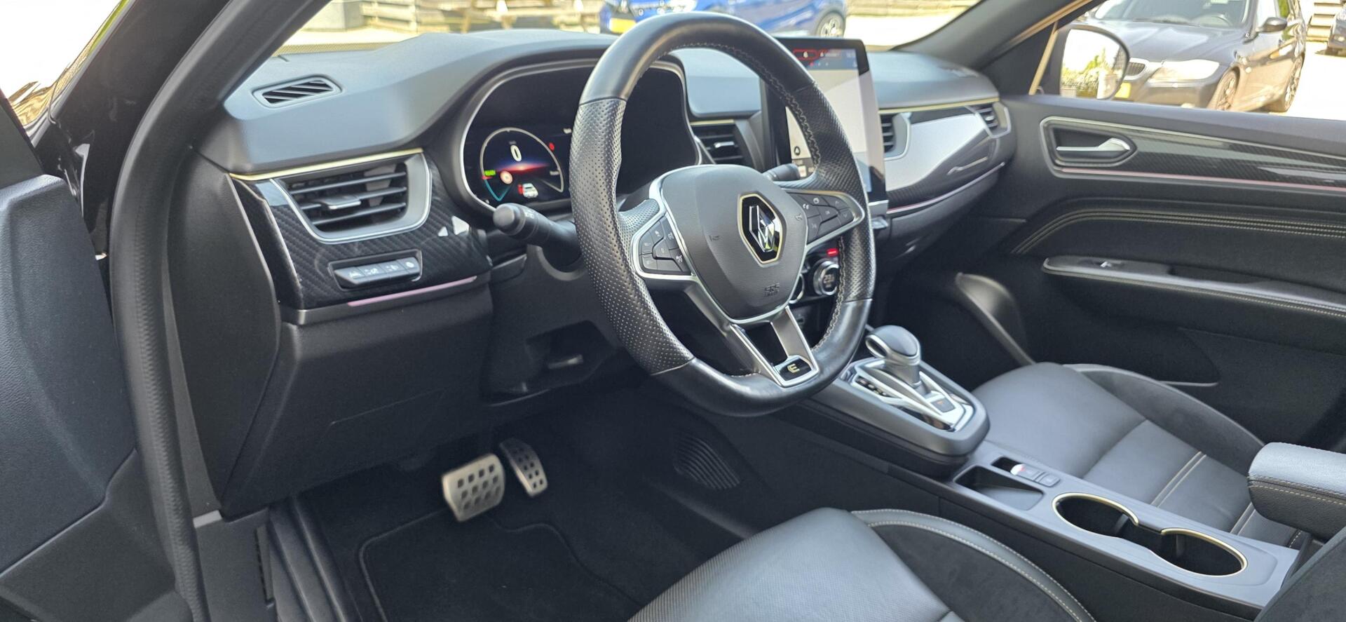 Foto van Renault Arkana E-tech