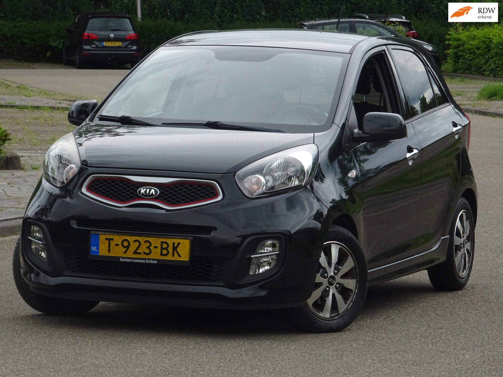 Kia Picanto 1.2 CVVT DynamicLine 2015 - voorkant