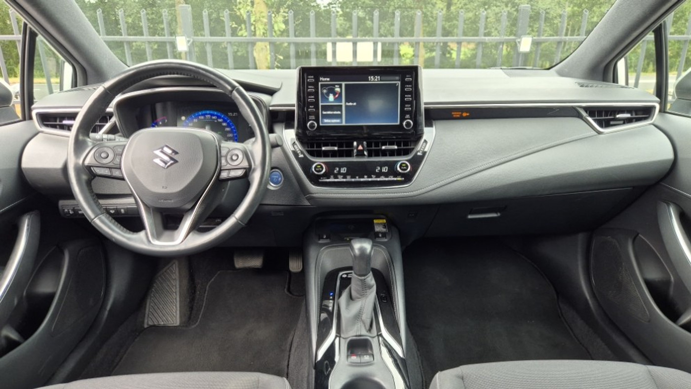 Foto van Suzuki Suzuki Swace