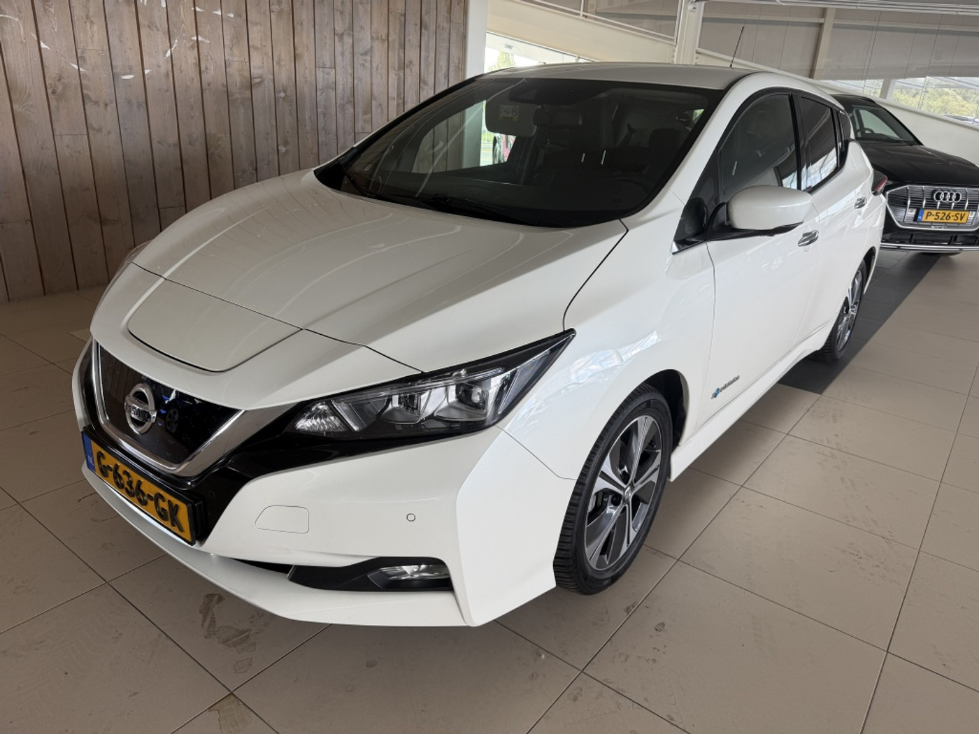 Nissan Nissan Leaf 40kwh Tekna 40 kWh 2019 - voorkant