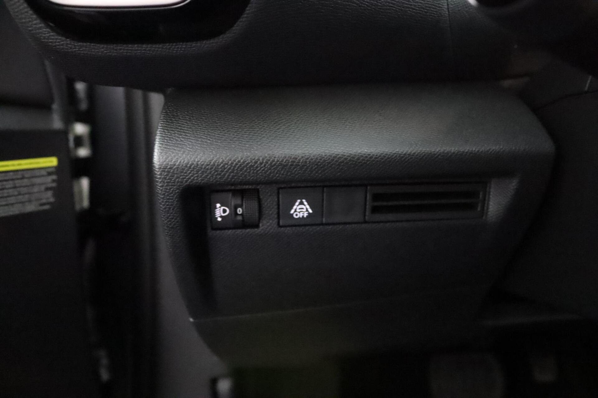 Foto van Citroen E-c4