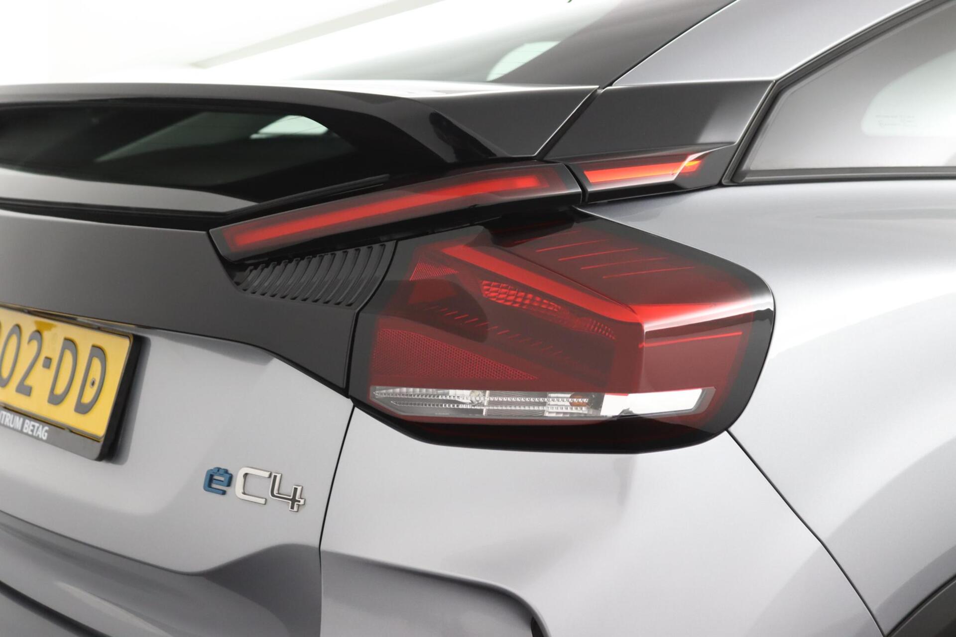 Foto van Citroen E-c4