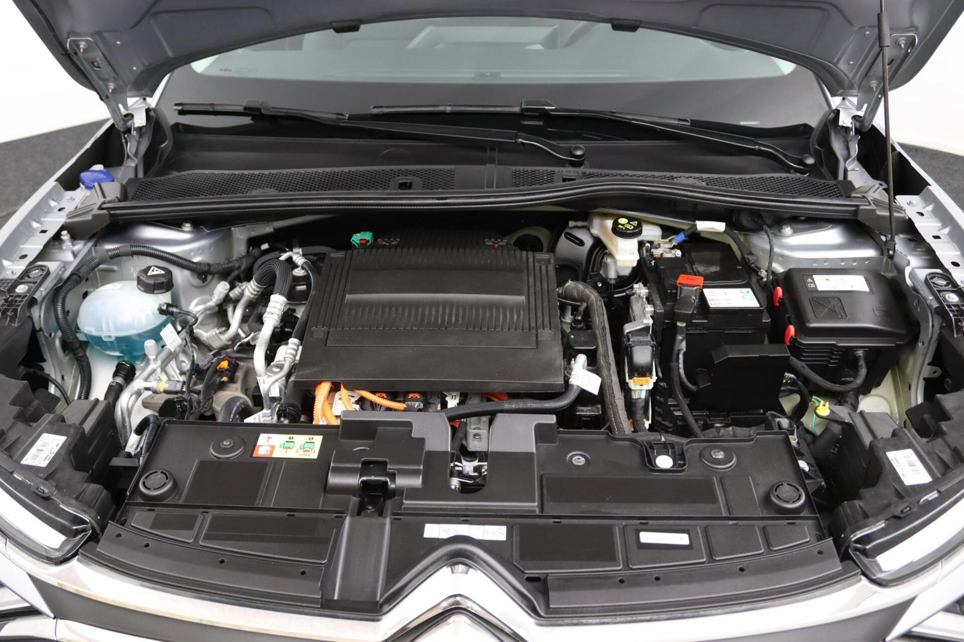 Foto van Citroen E-c4