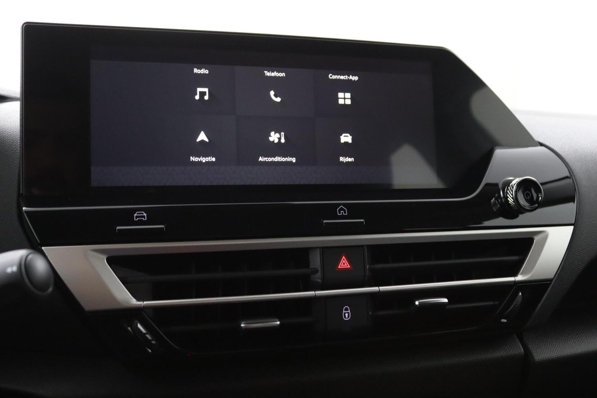 Foto van Citroen E-c4