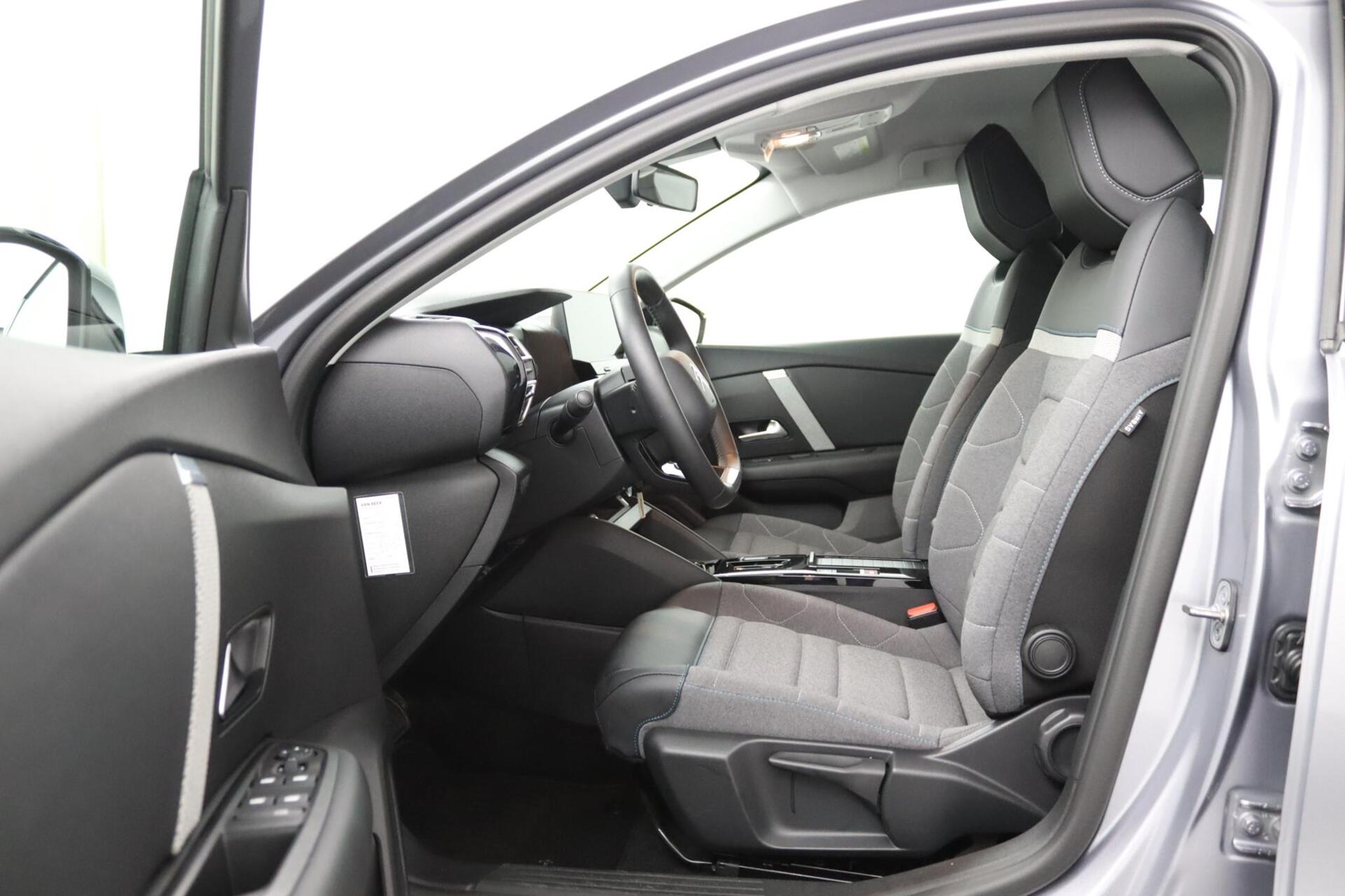Foto van Citroen E-c4