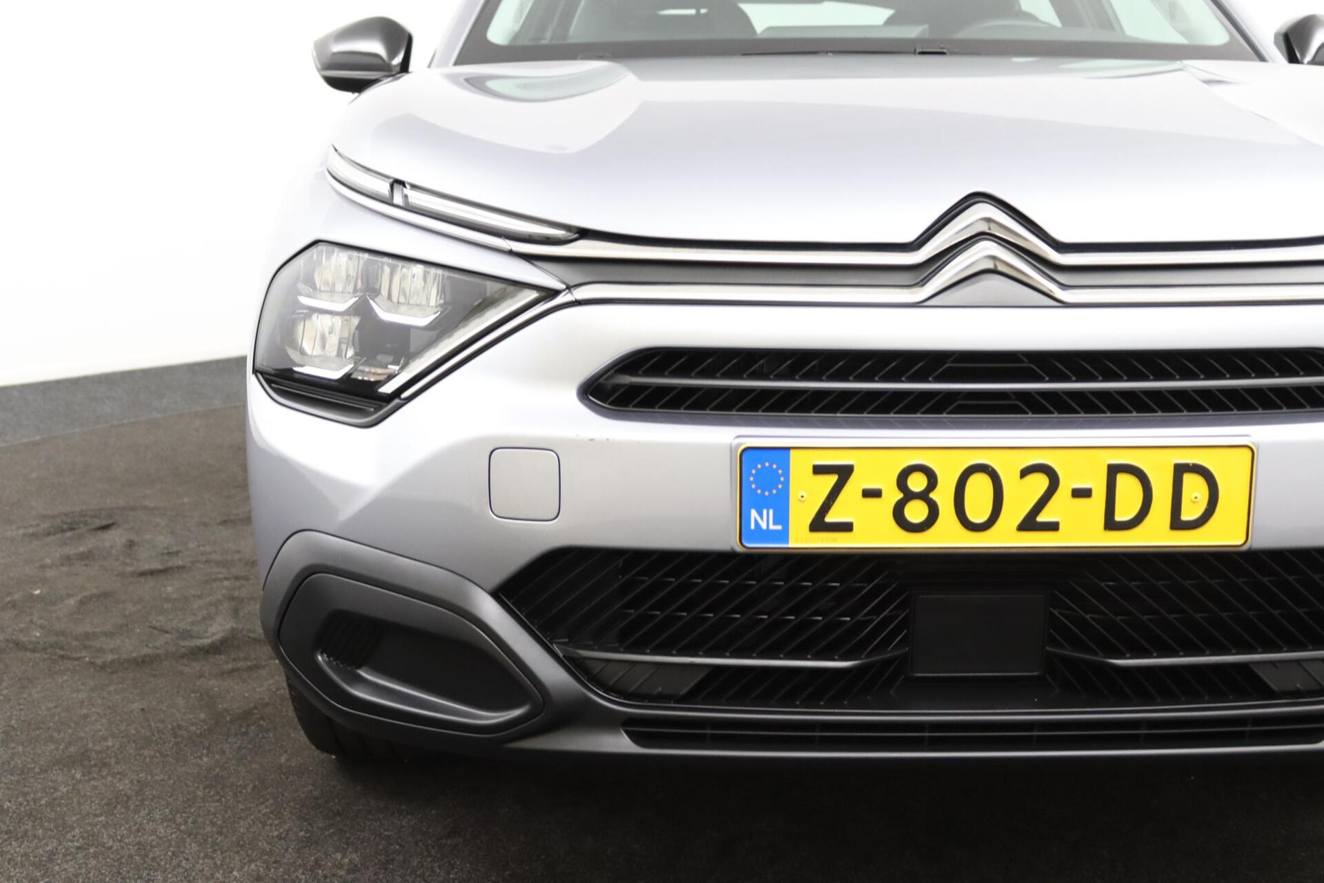 Foto van Citroen E-c4