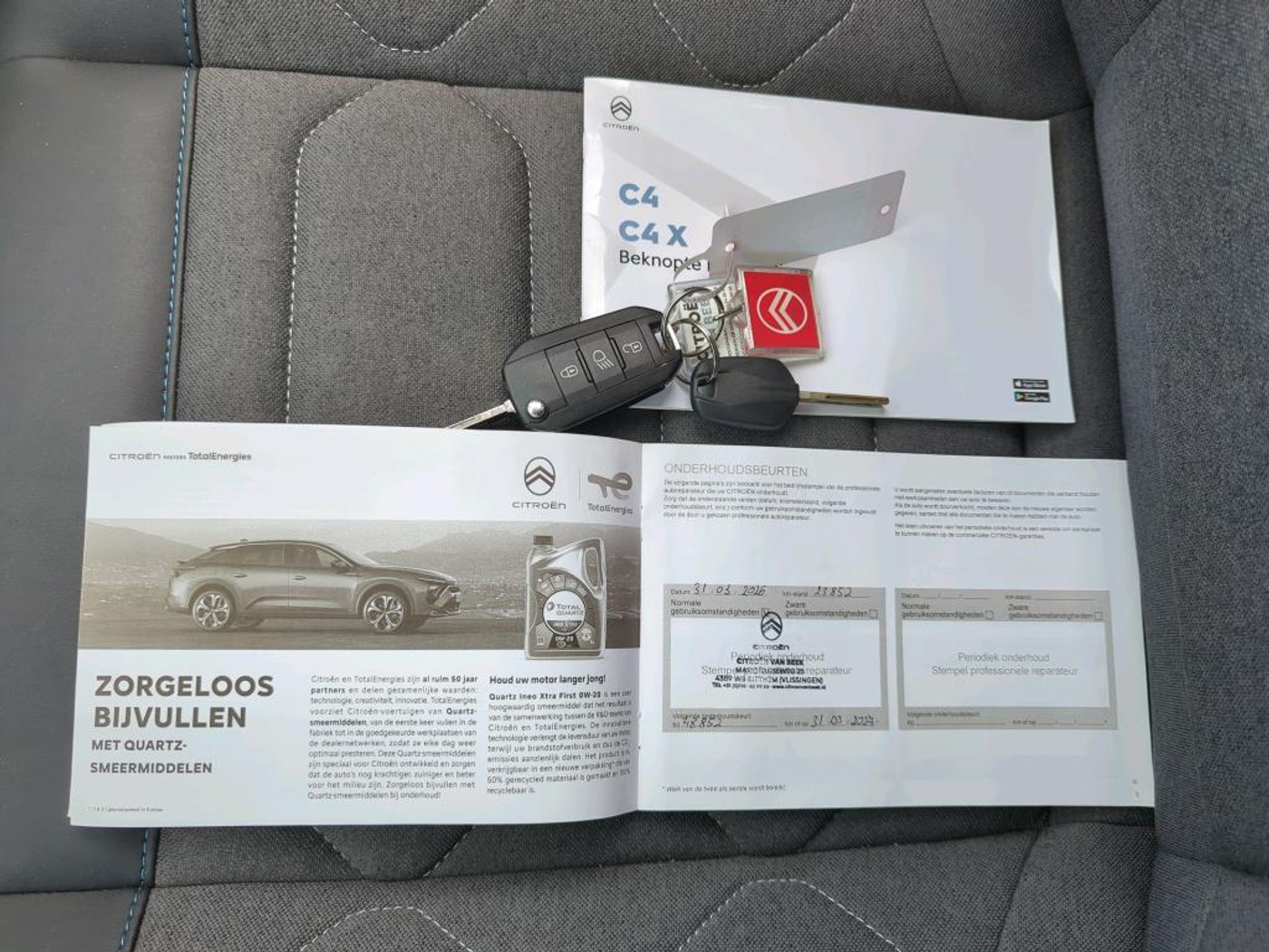 Foto van Citroen E-c4