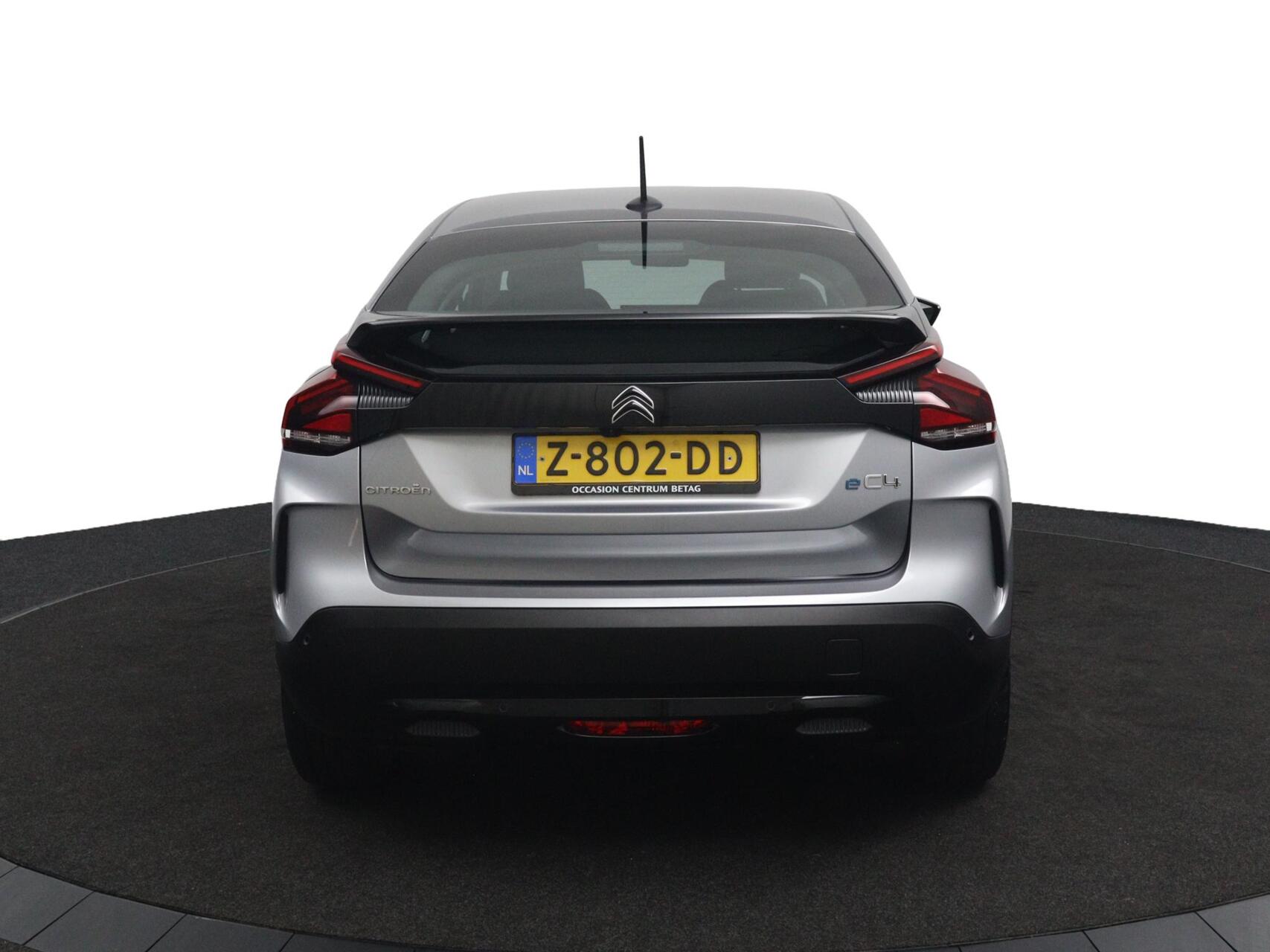 Foto van Citroen E-c4