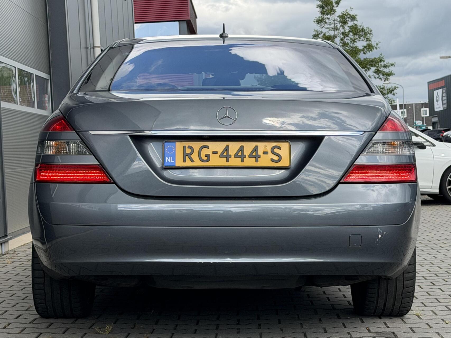 Foto van Mercedes-Benz S 500
