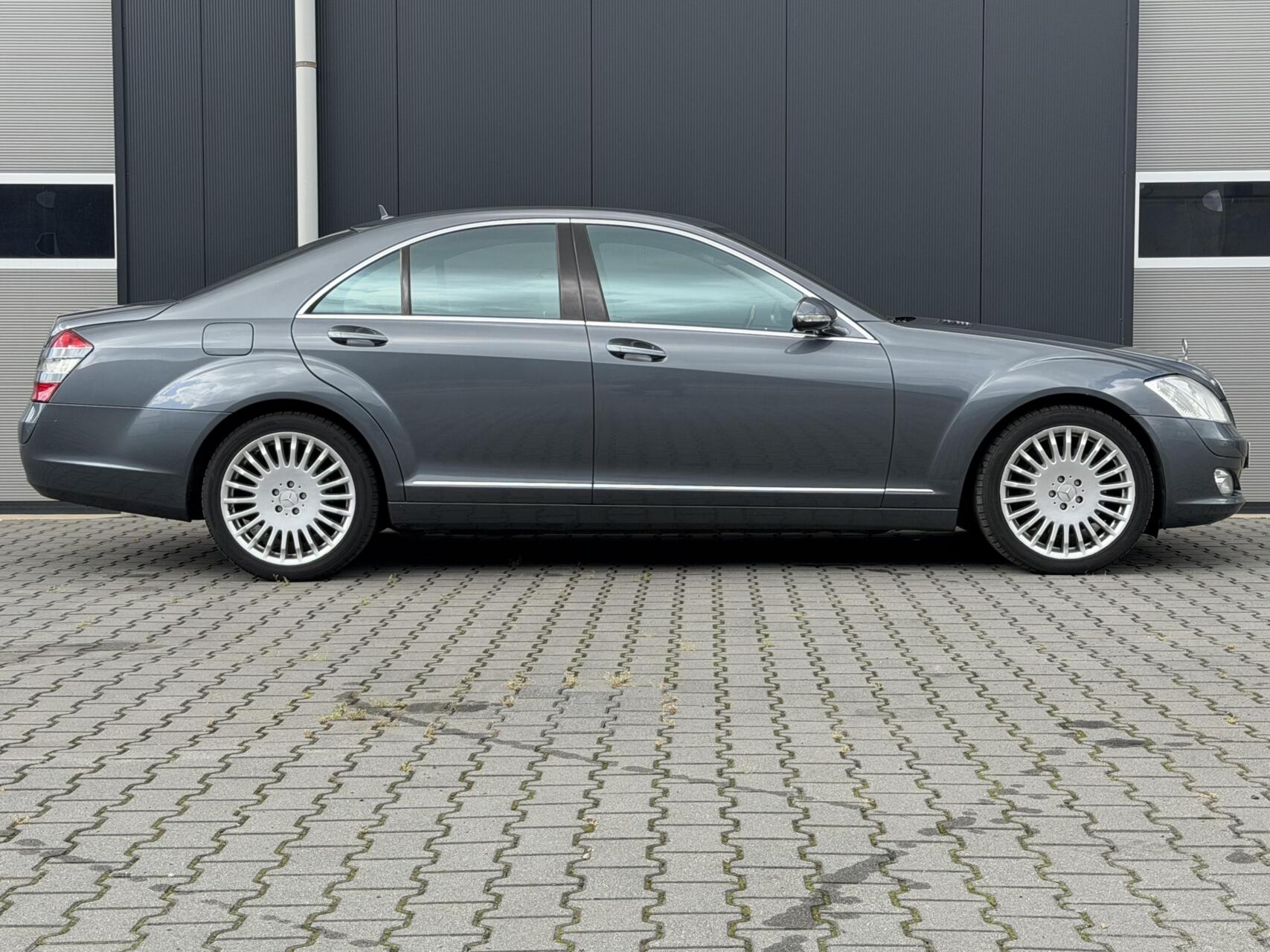 Foto van Mercedes-Benz S 500