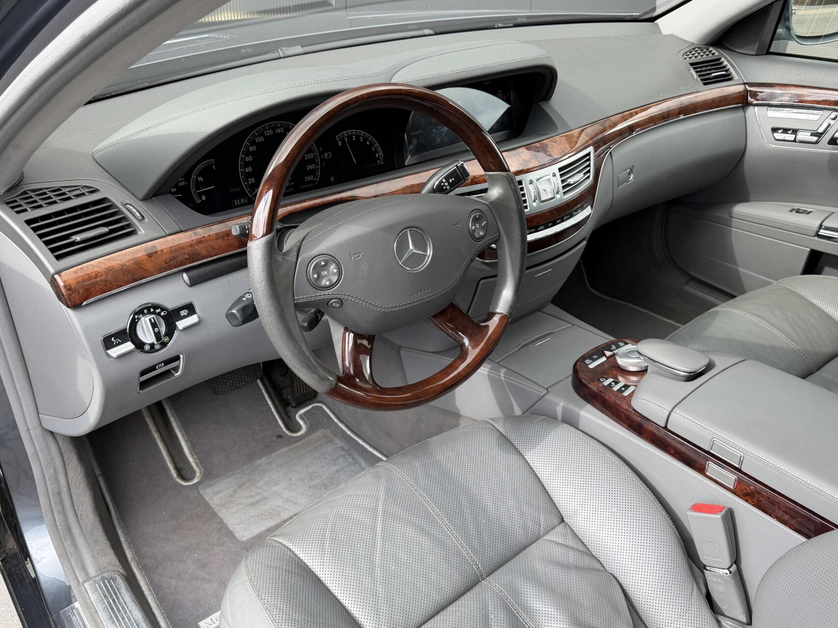 Foto van Mercedes-Benz S 500