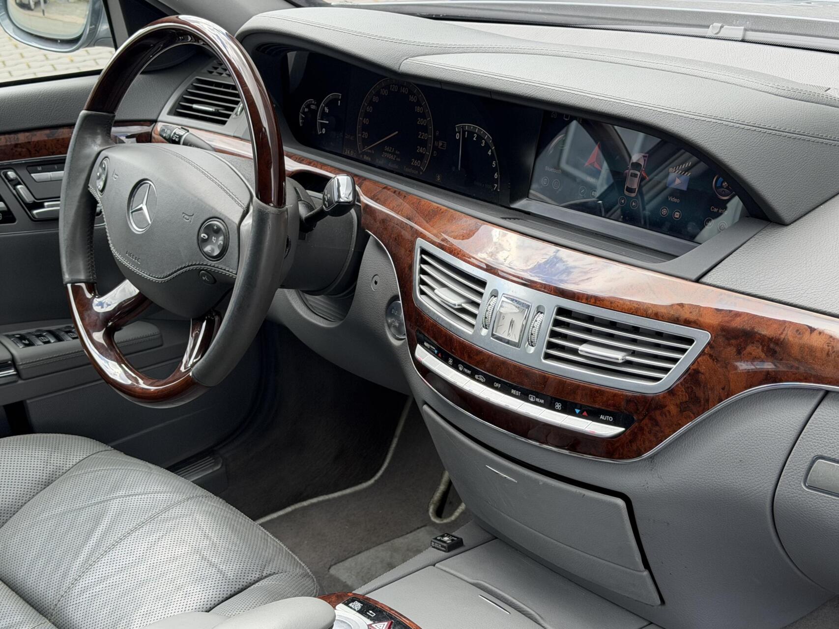 Foto van Mercedes-Benz S 500