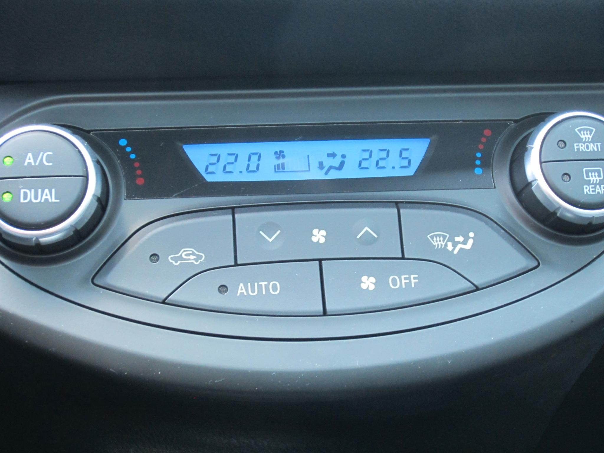 Foto van Toyota Toyota Yaris Hybrid