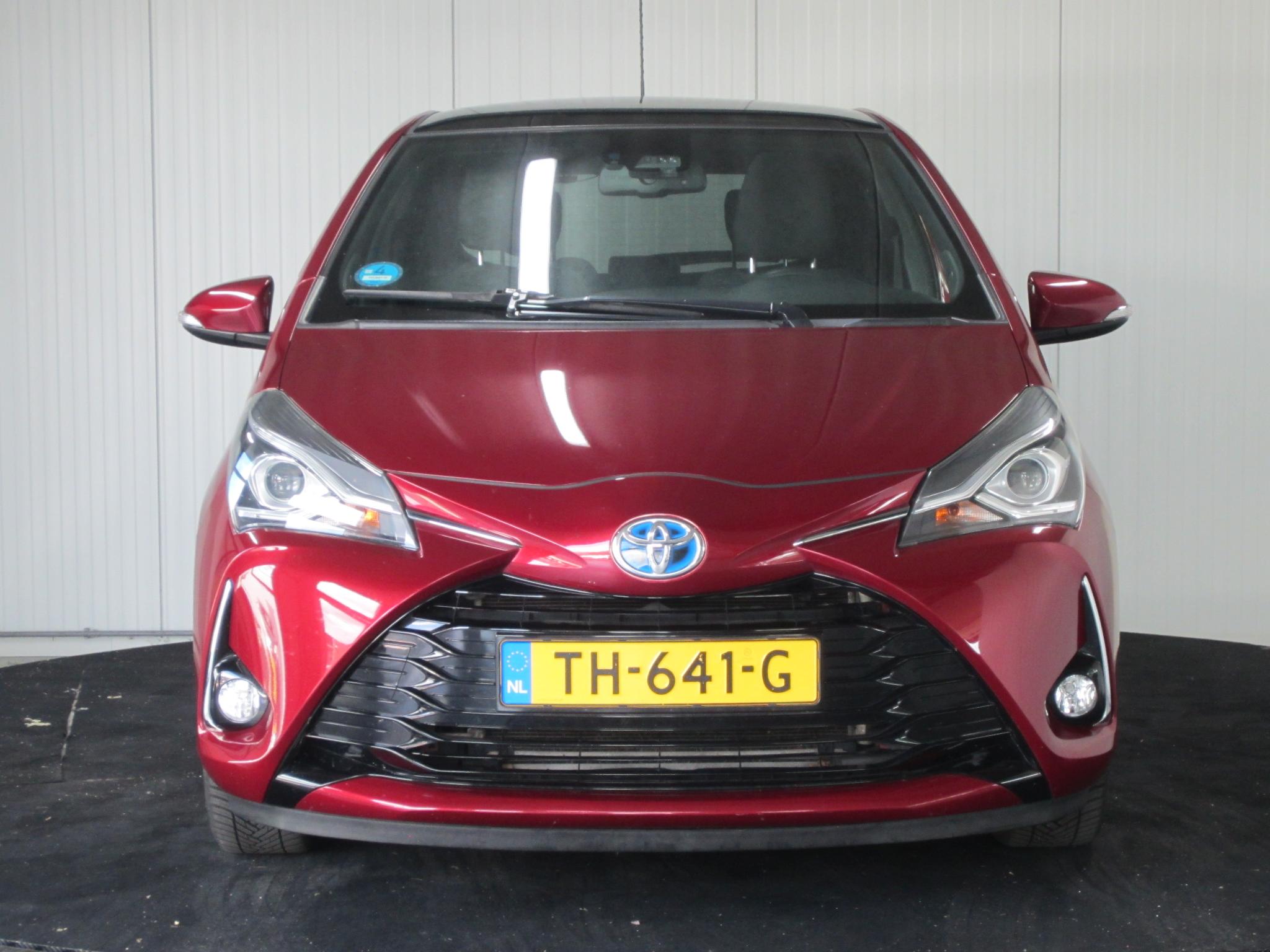 Foto van Toyota Toyota Yaris Hybrid