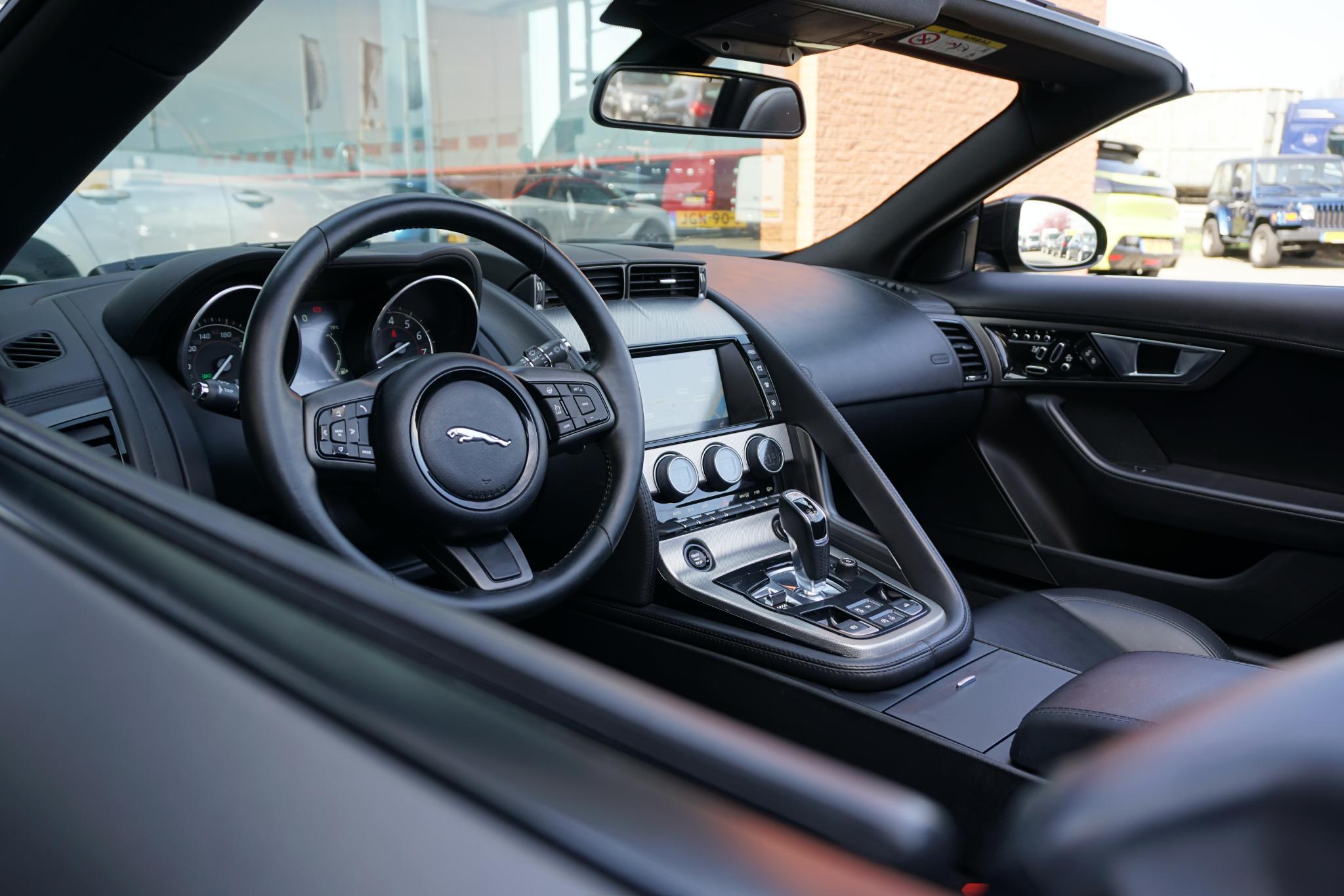 Foto van Jaguar Jaguar F-type