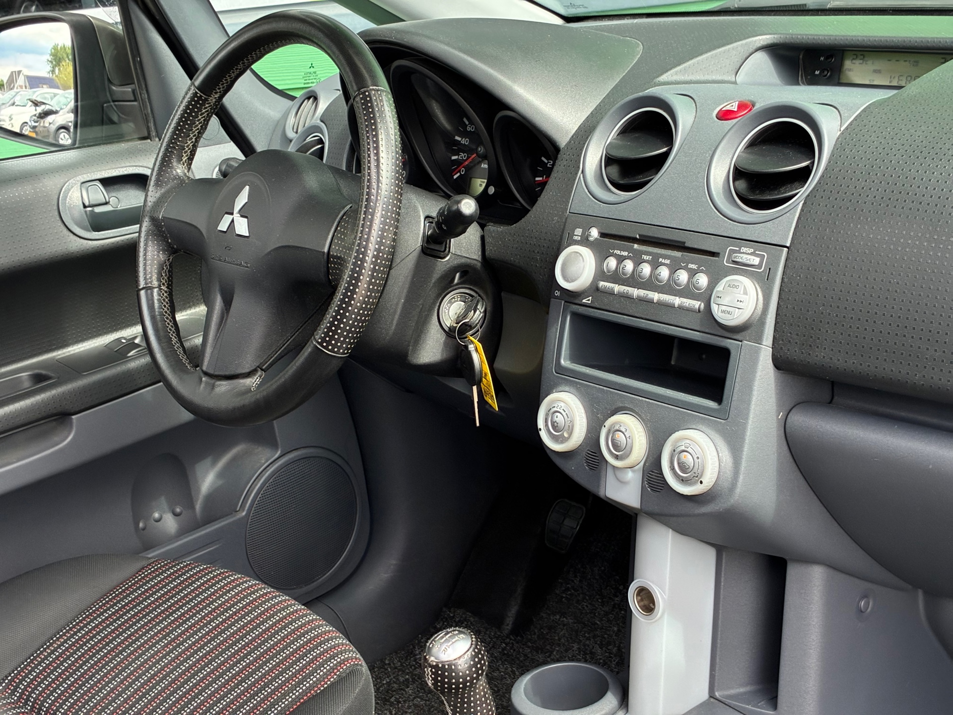 Foto van Mitsubishi Mitsubishi Colt