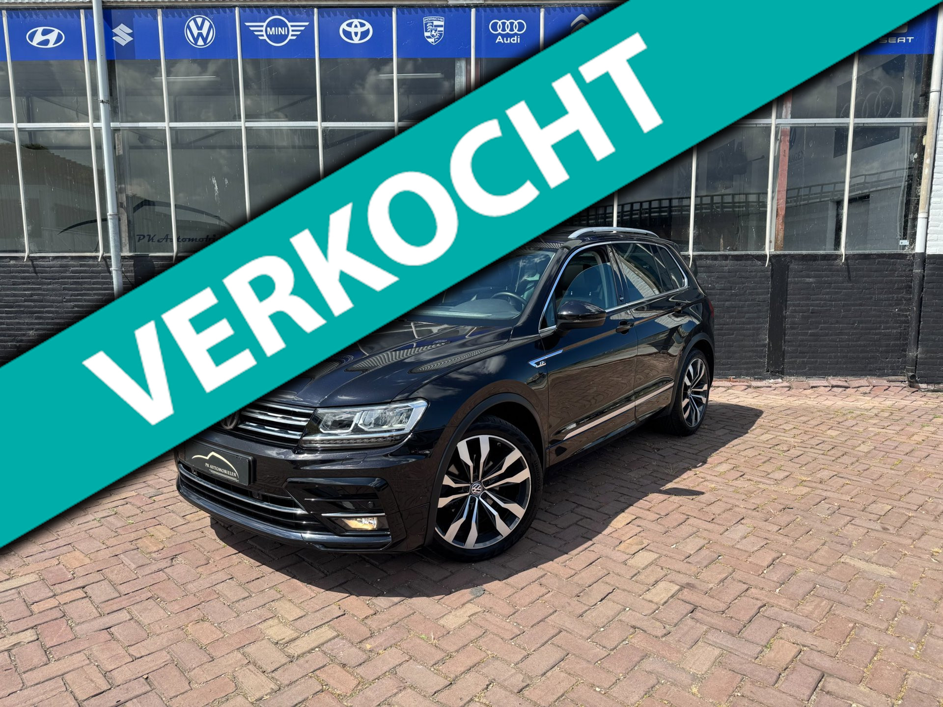 Volkswagen Tiguan 1.4 TSI SOUND Business R-Line **PANO + TREKH + LEDER + MEMORY** 2018 - voorkant