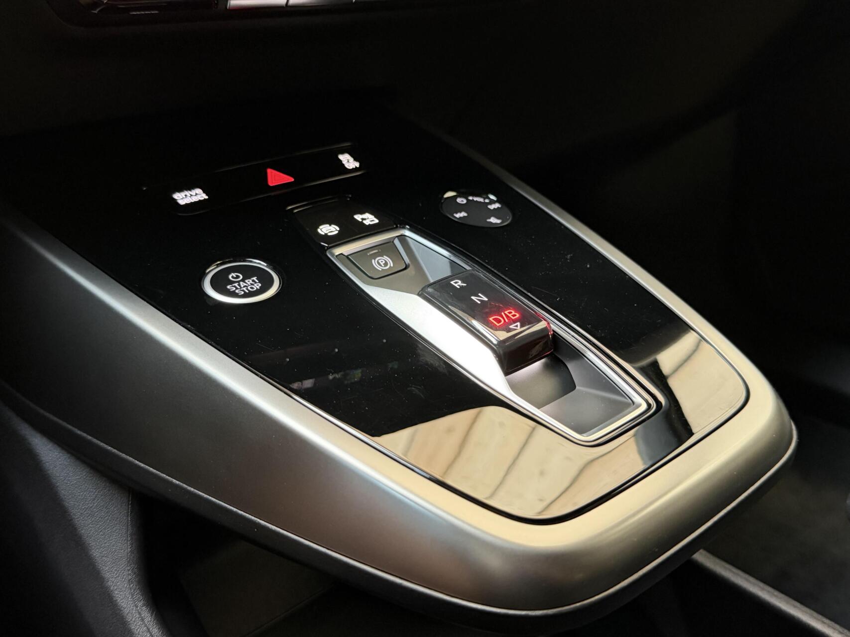 Foto van Audi Q4 40 E-tron