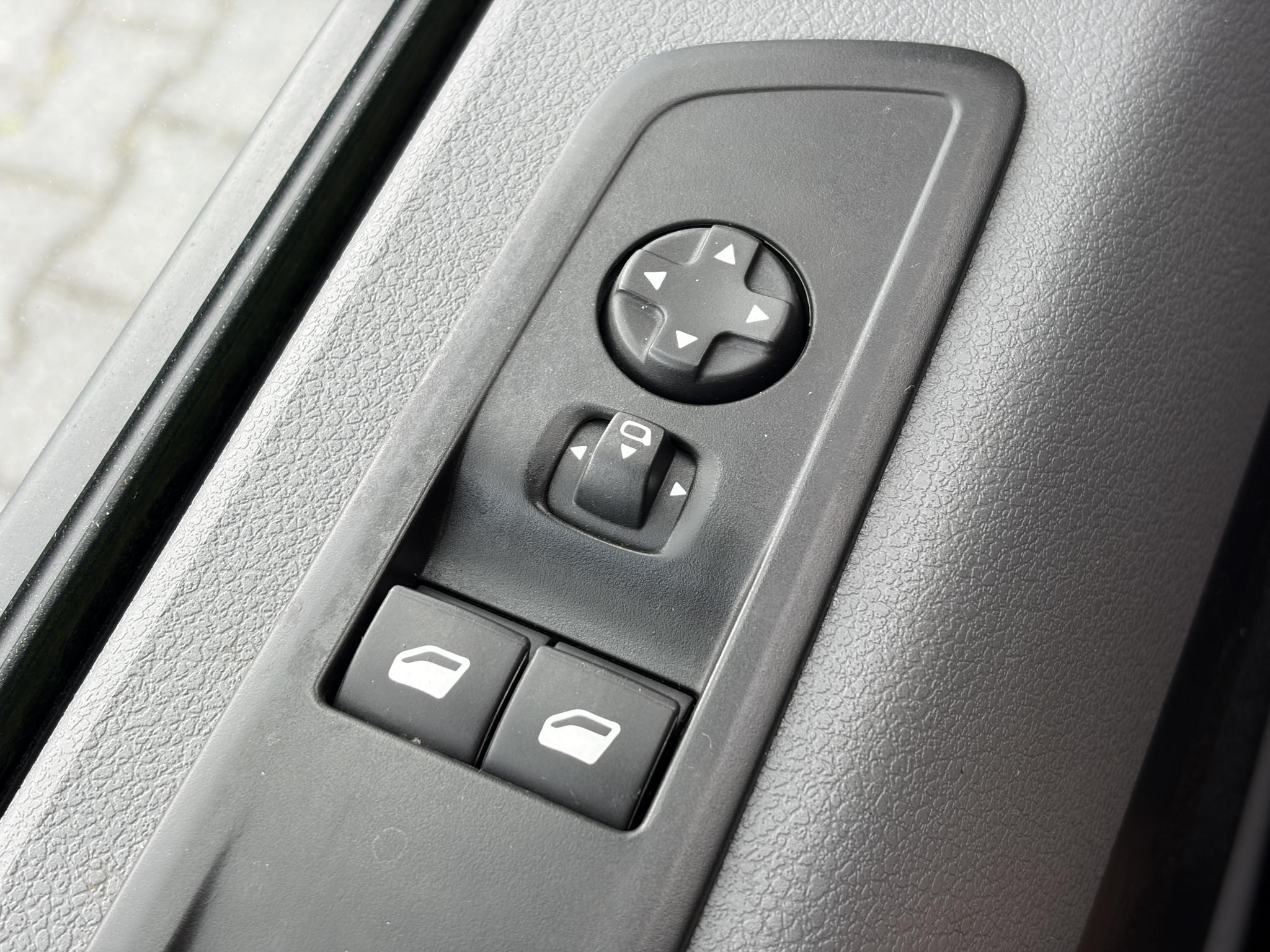 Foto van Opel Vivaro