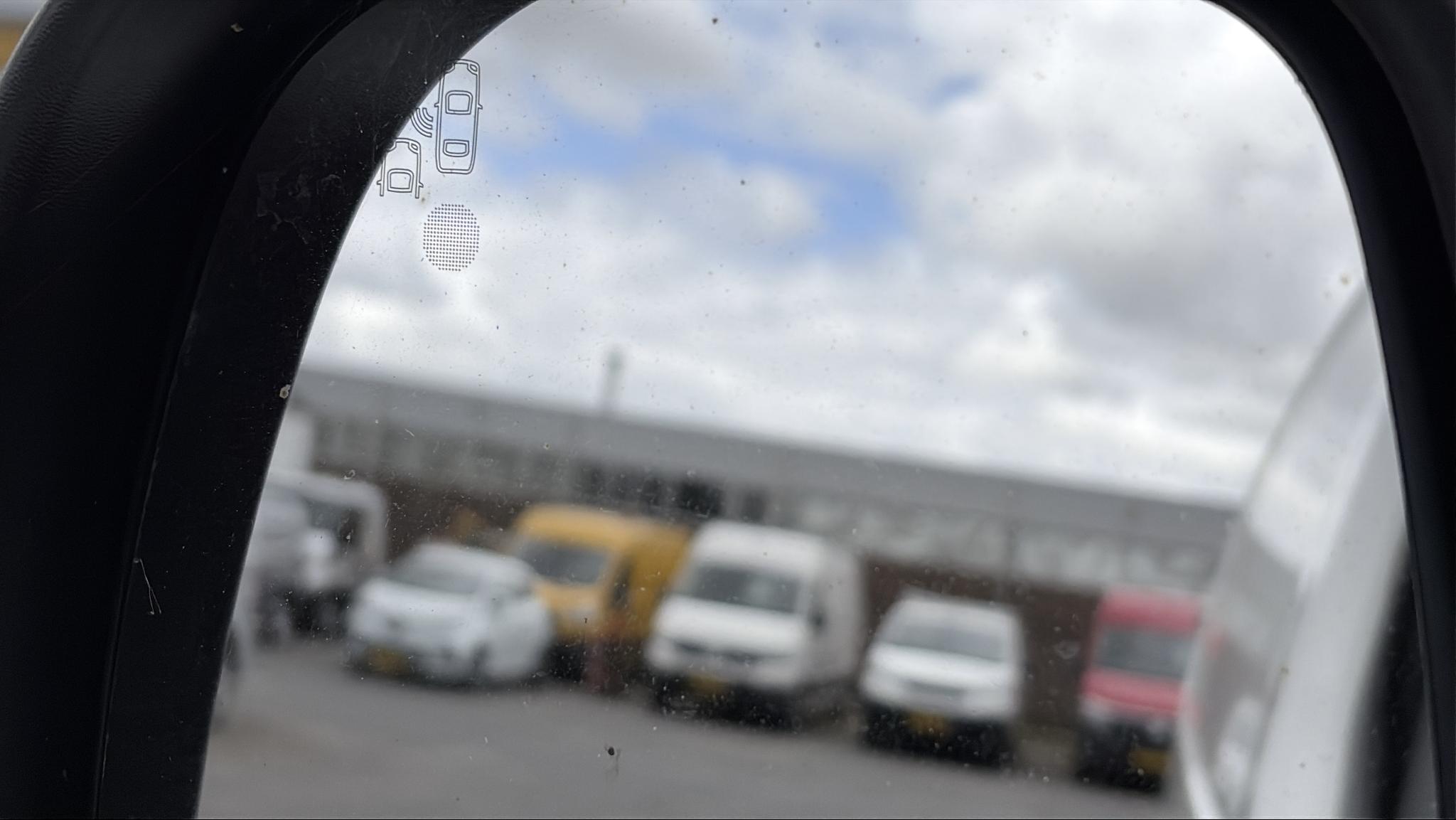 Foto van Opel Vivaro