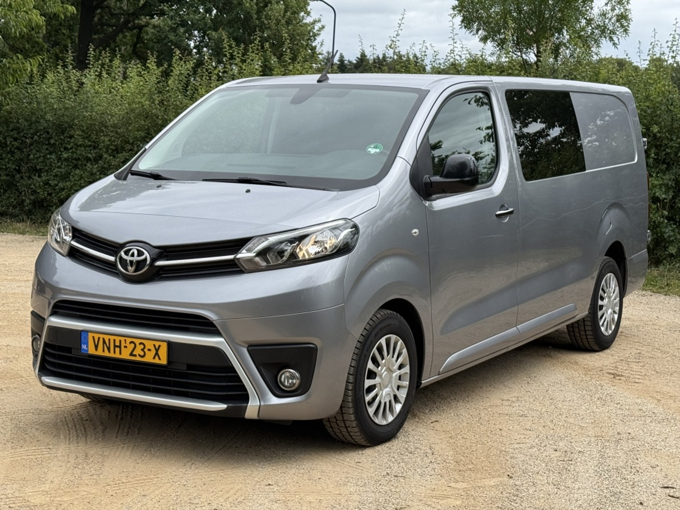Toyota Proace DC 2.0 D-4D Professional Long *Navi/Clima 2021 - voorkant