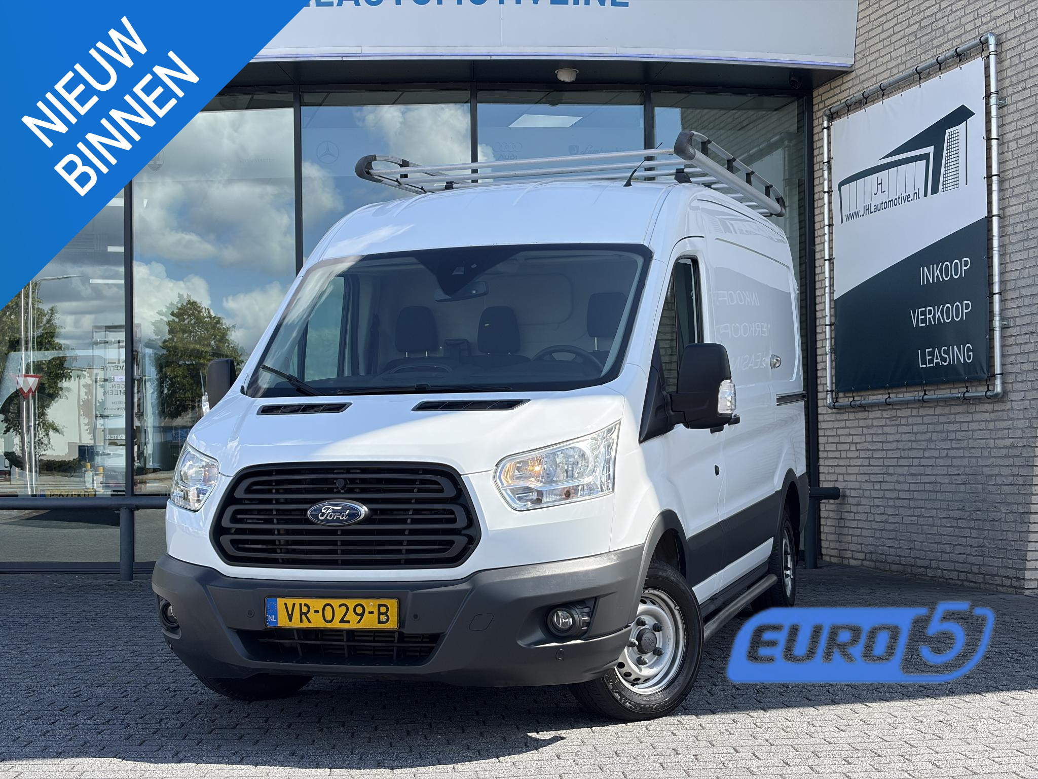 Ford Transit 290 2.2 TDCI L2H2*2X SCHUIF*HAAK*CAM*3-P*IMPERIAAL 2015 - voorkant