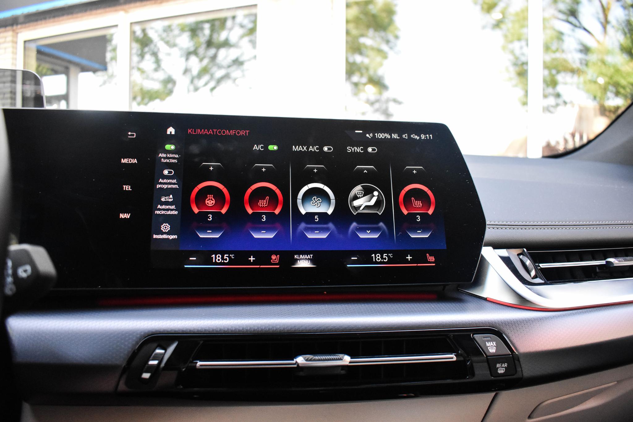 Foto van BMW 230e xDrive Active Tourer