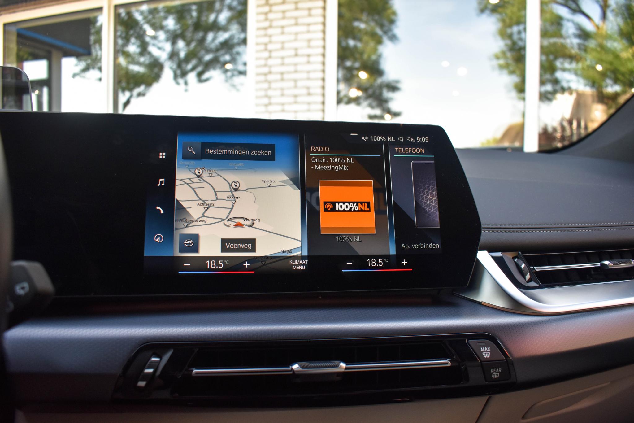 Foto van BMW 230e xDrive Active Tourer