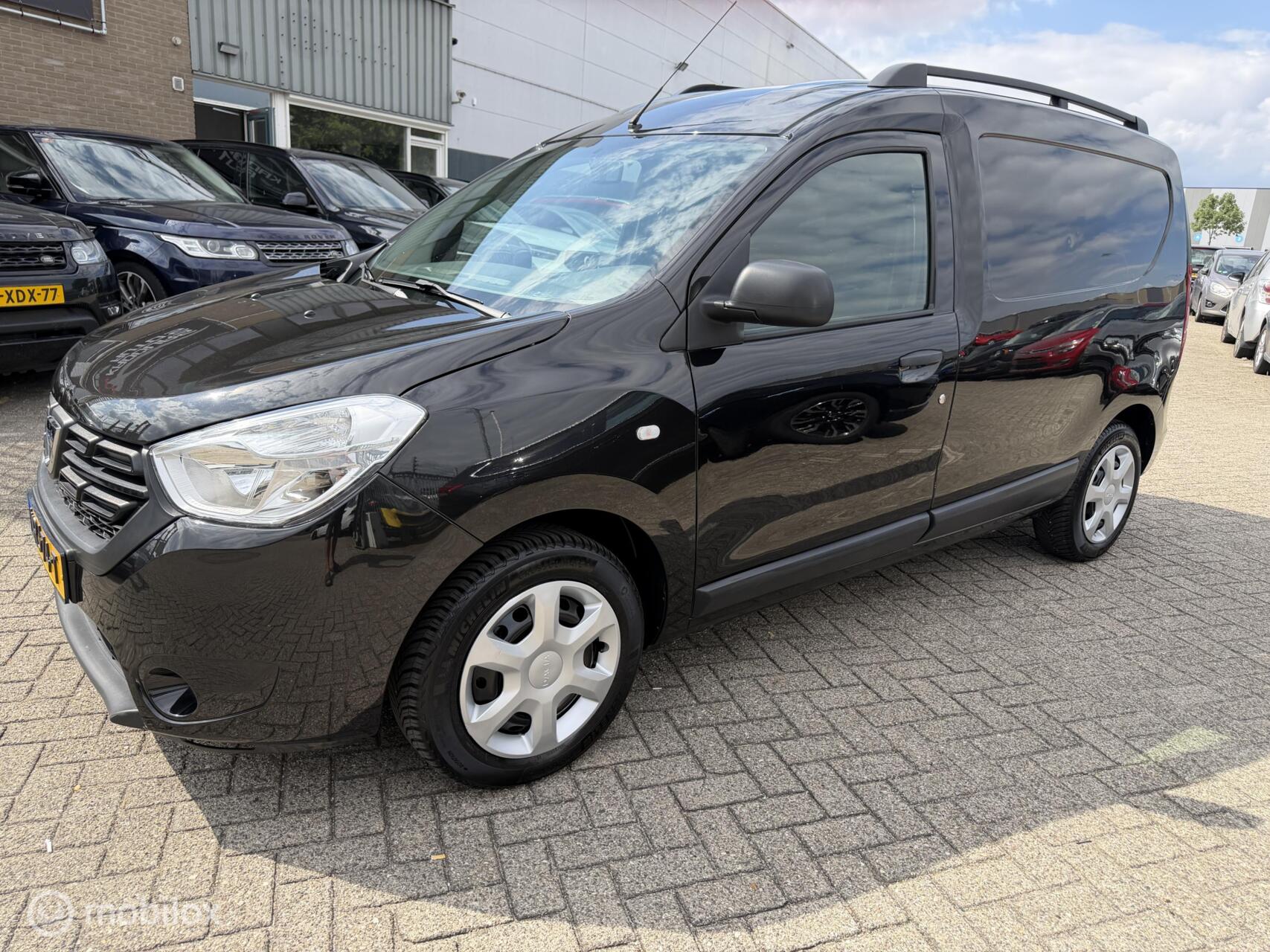 Foto van Dacia Dokker