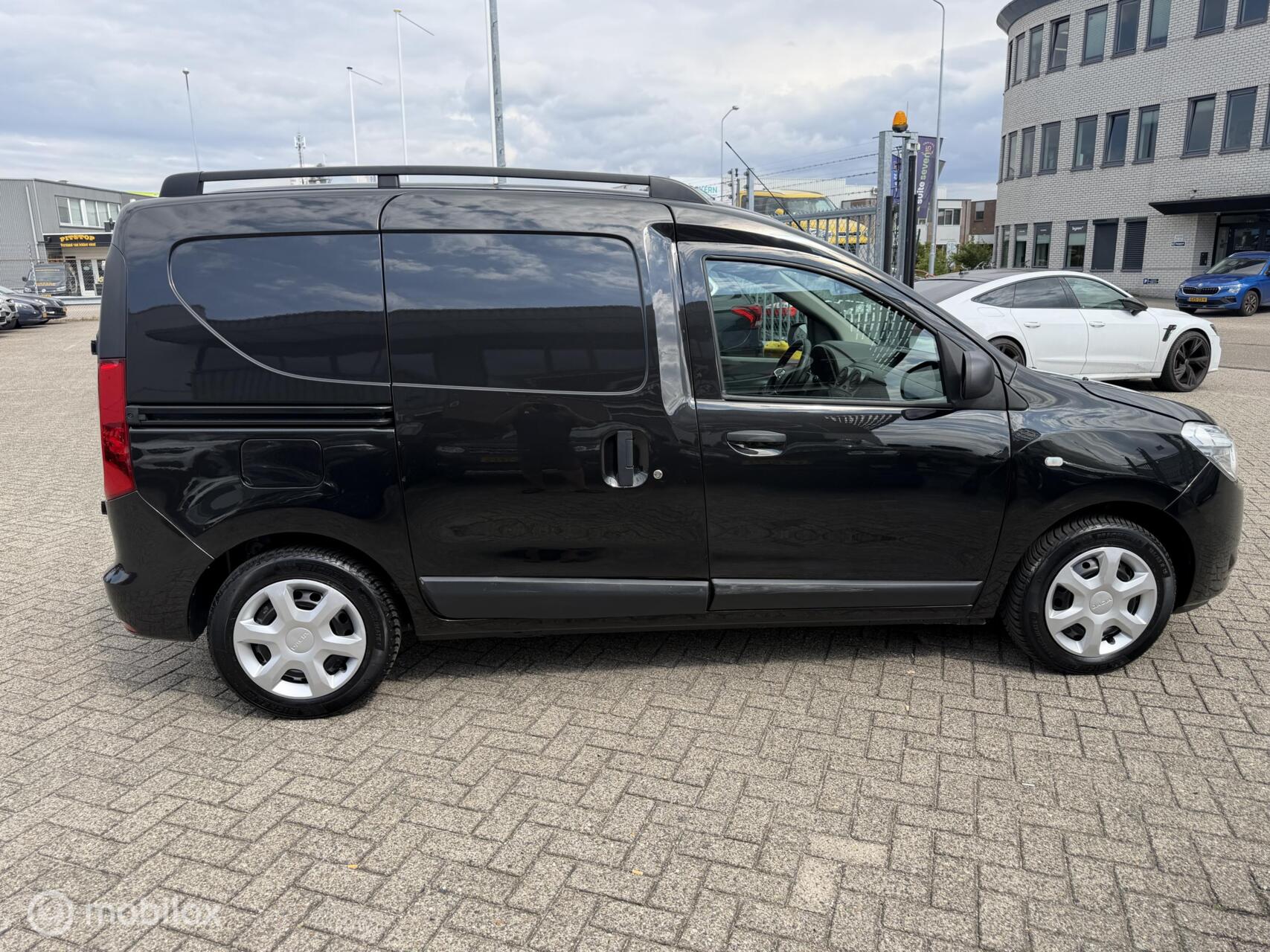 Foto van Dacia Dokker