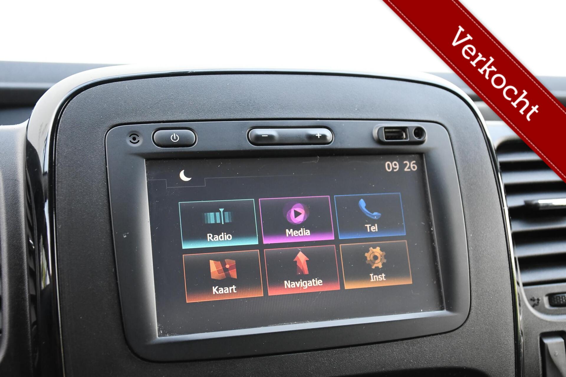 Foto van Opel Vivaro-b