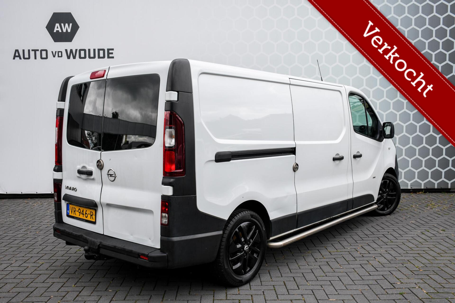 Foto van Opel Vivaro-b