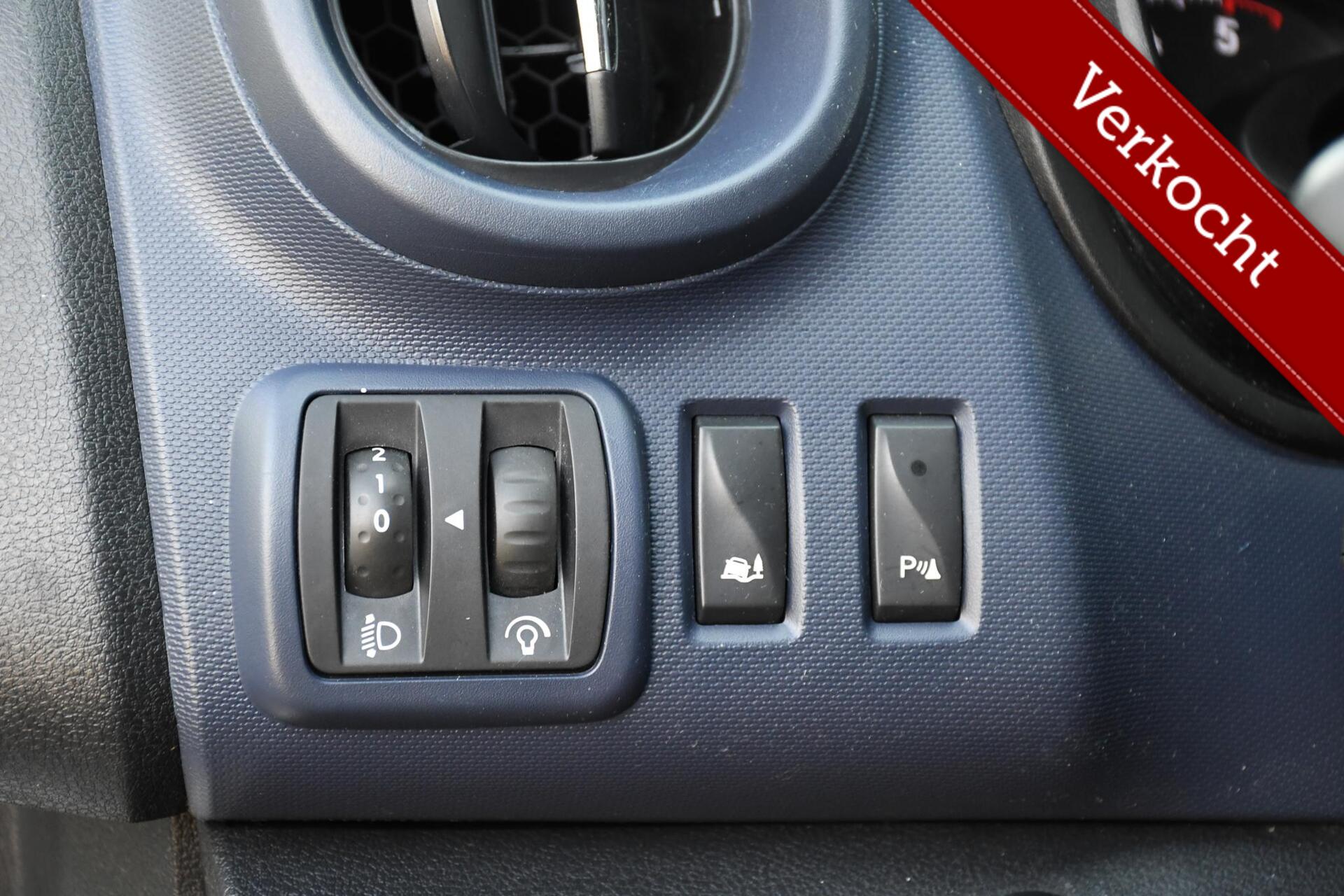 Foto van Opel Vivaro-b