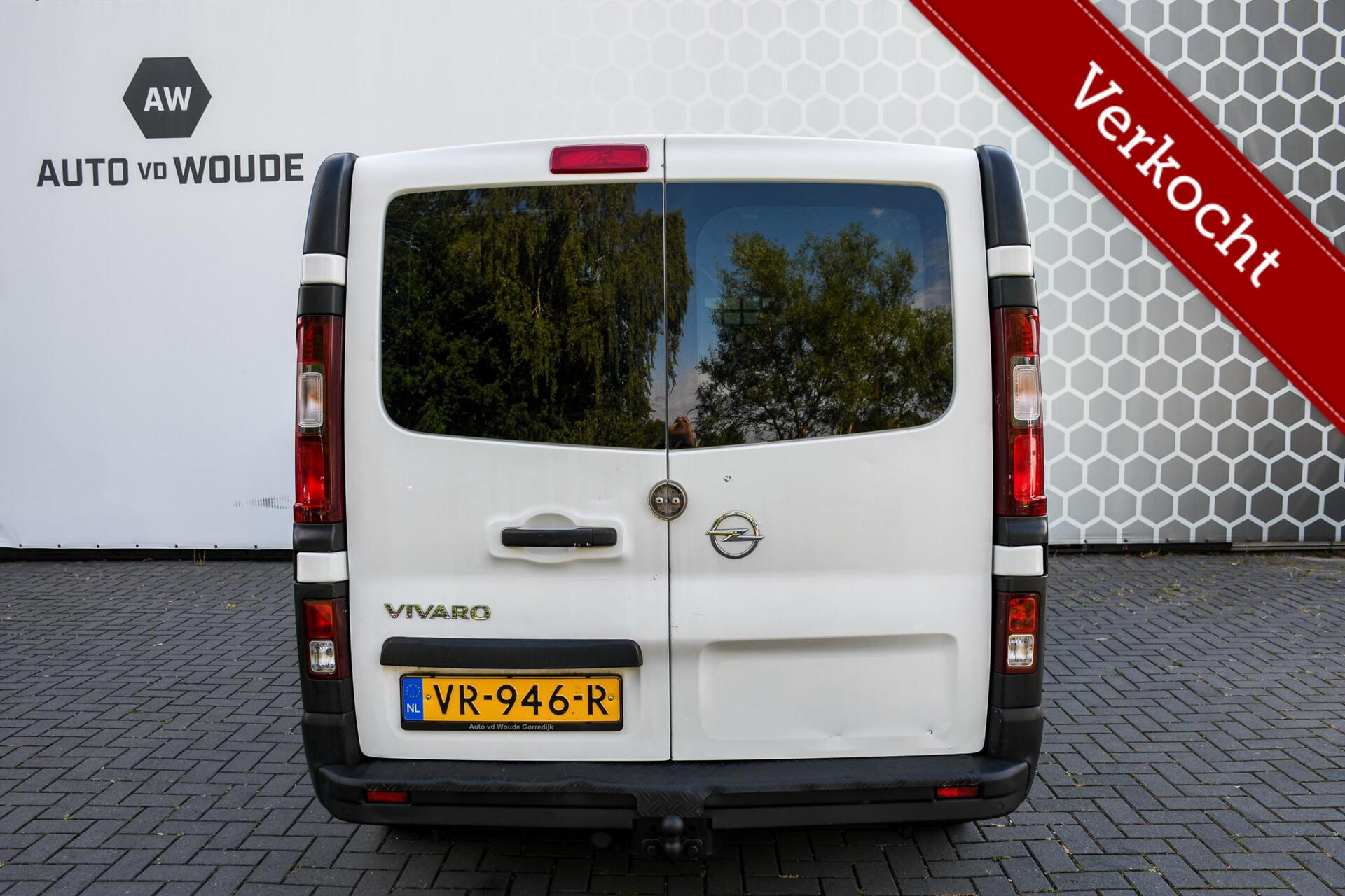 Foto van Opel Vivaro-b